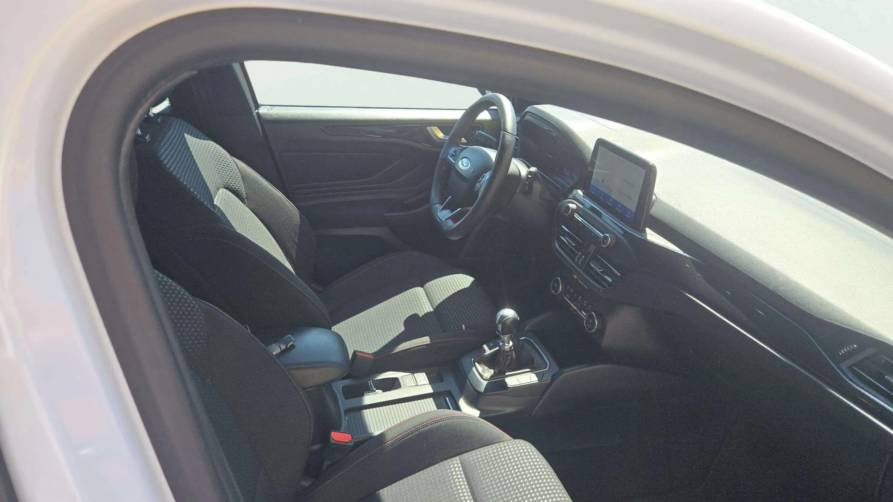 Ford Focus 1.5 EcoBlue ST-Line - foto 10