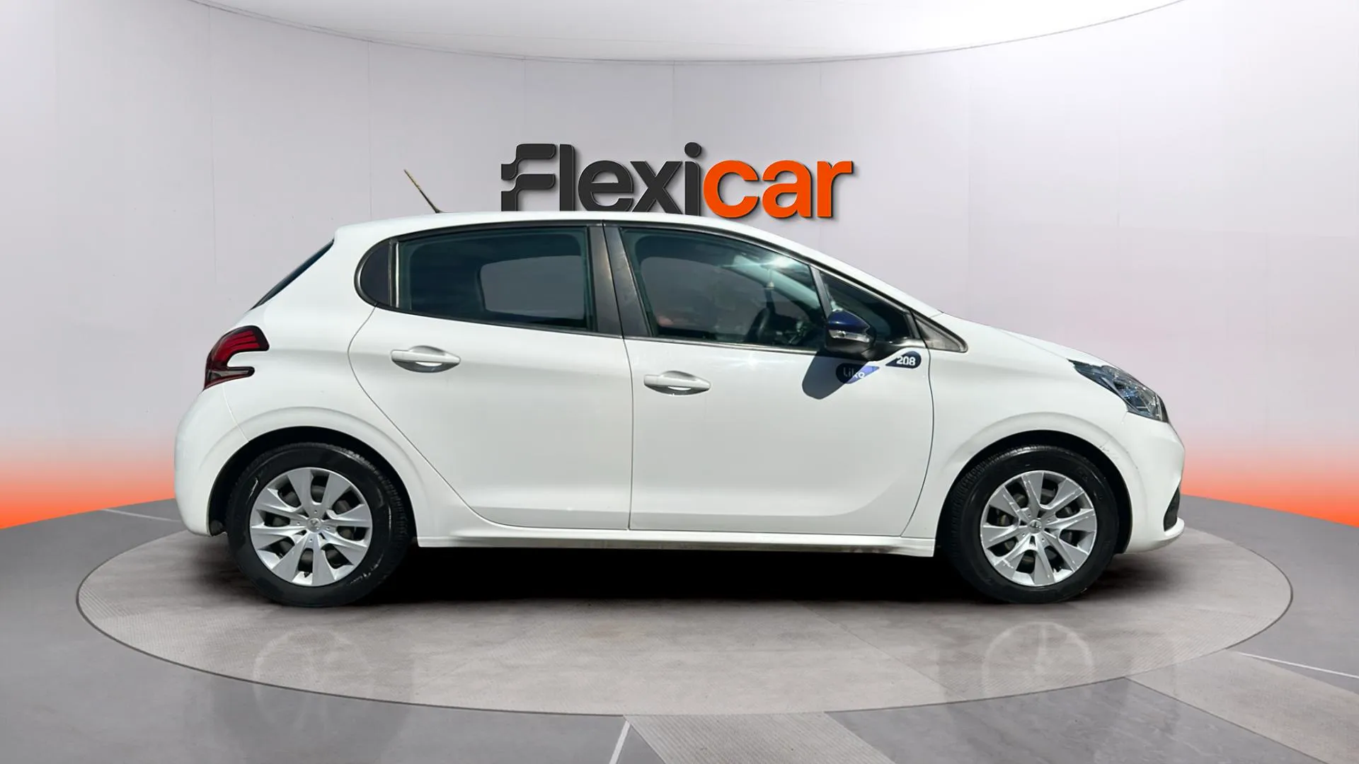 Peugeot 208 Active PureTech - foto 3