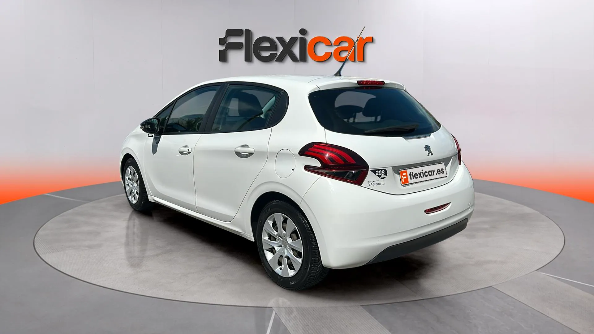 Peugeot 208 Active PureTech - foto 11