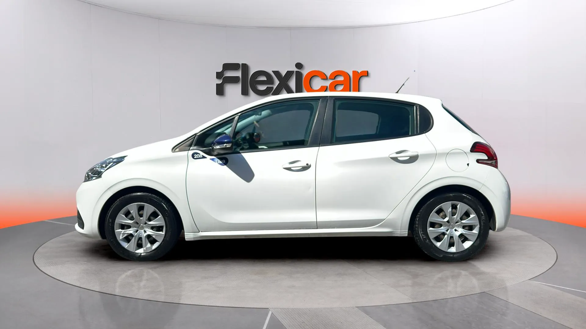 Peugeot 208 Active PureTech - foto 10