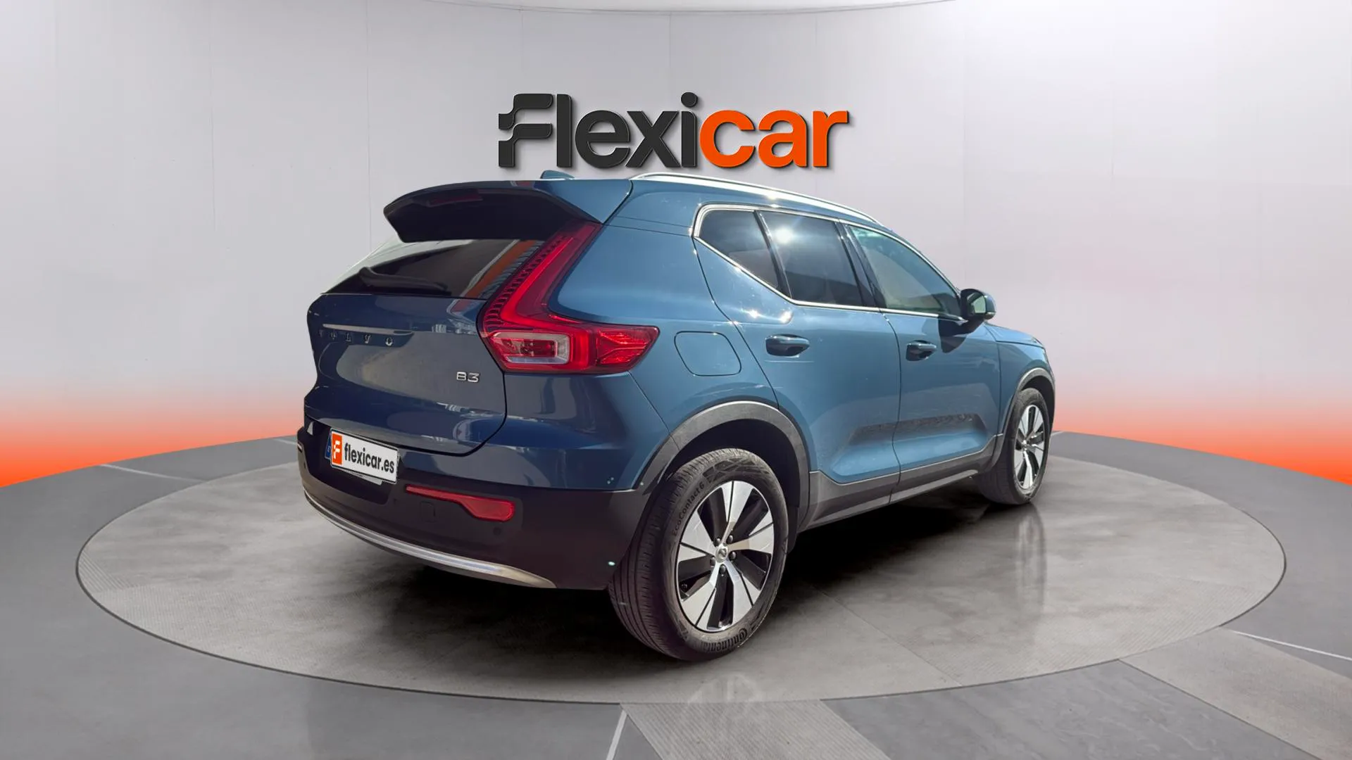 Volvo XC40 2.0 B3 G Momentum Core - foto 3