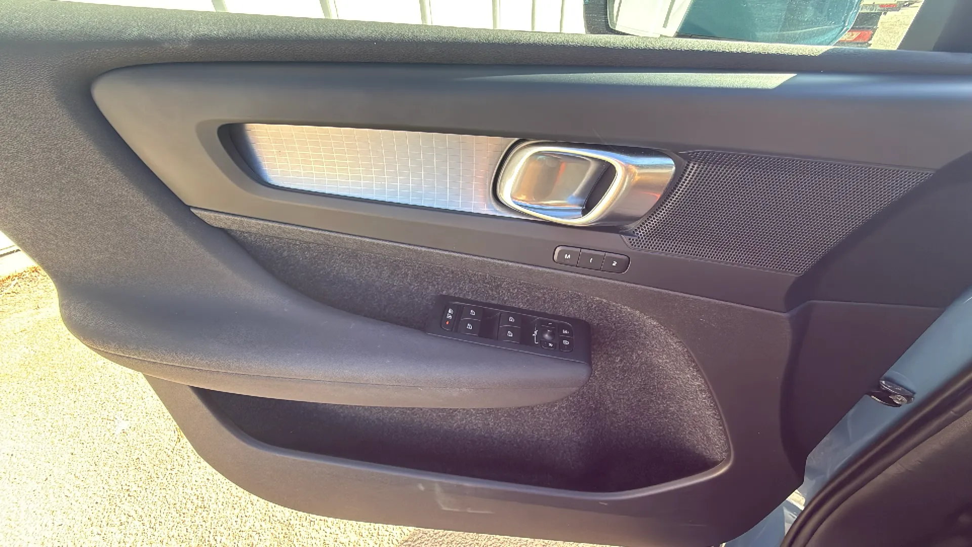 Volvo XC40 2.0 B3 G Momentum Core - foto 9