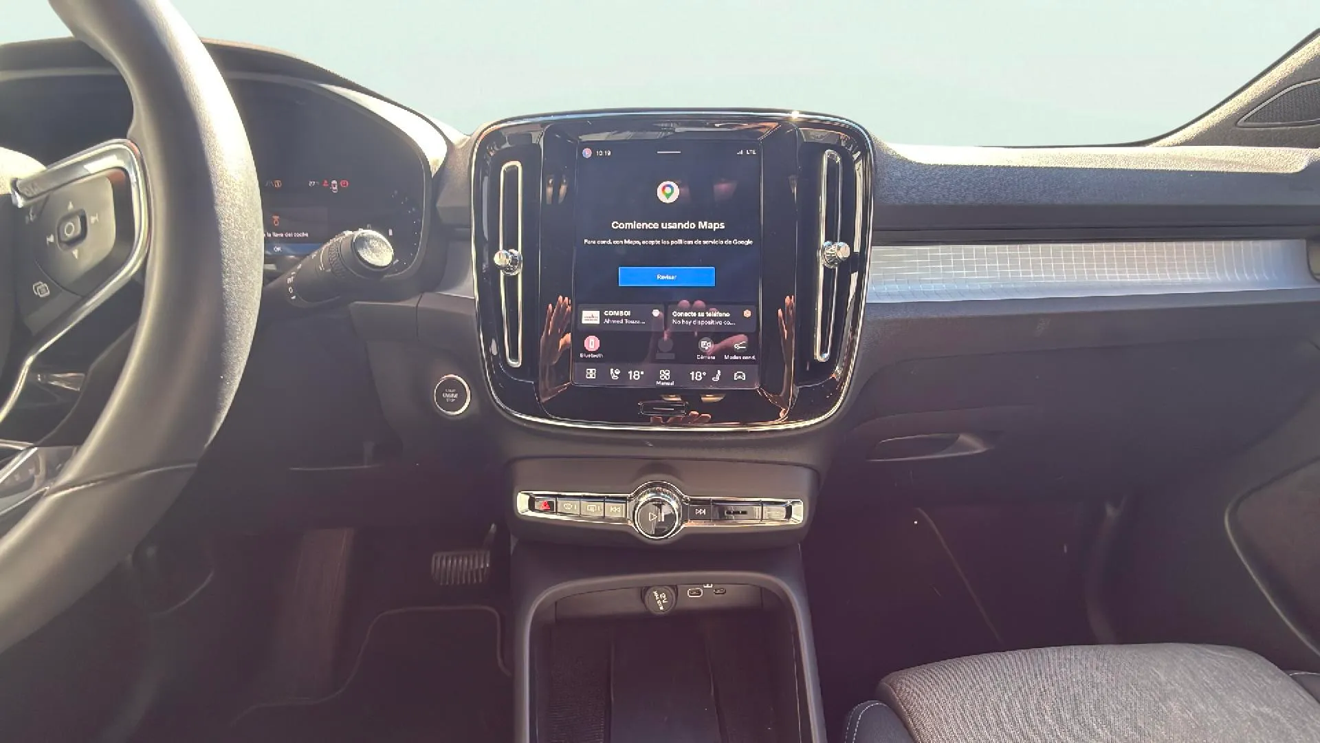 Volvo XC40 2.0 B3 G Momentum Core - foto 13