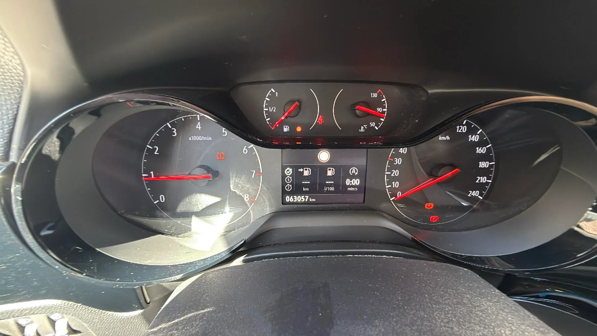 Opel Corsa 1.2 XEL Edition - foto 11