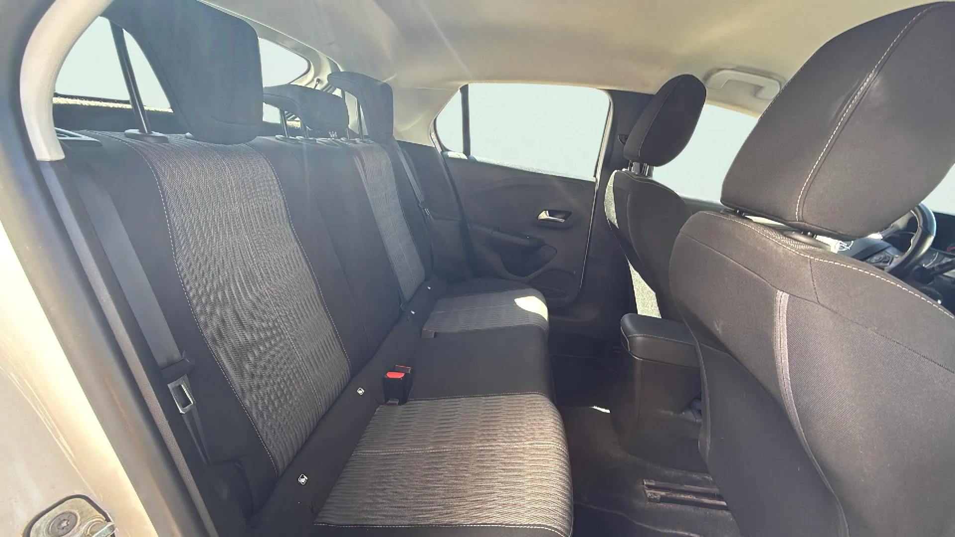 Opel Corsa 1.2 XEL Edition - foto 18