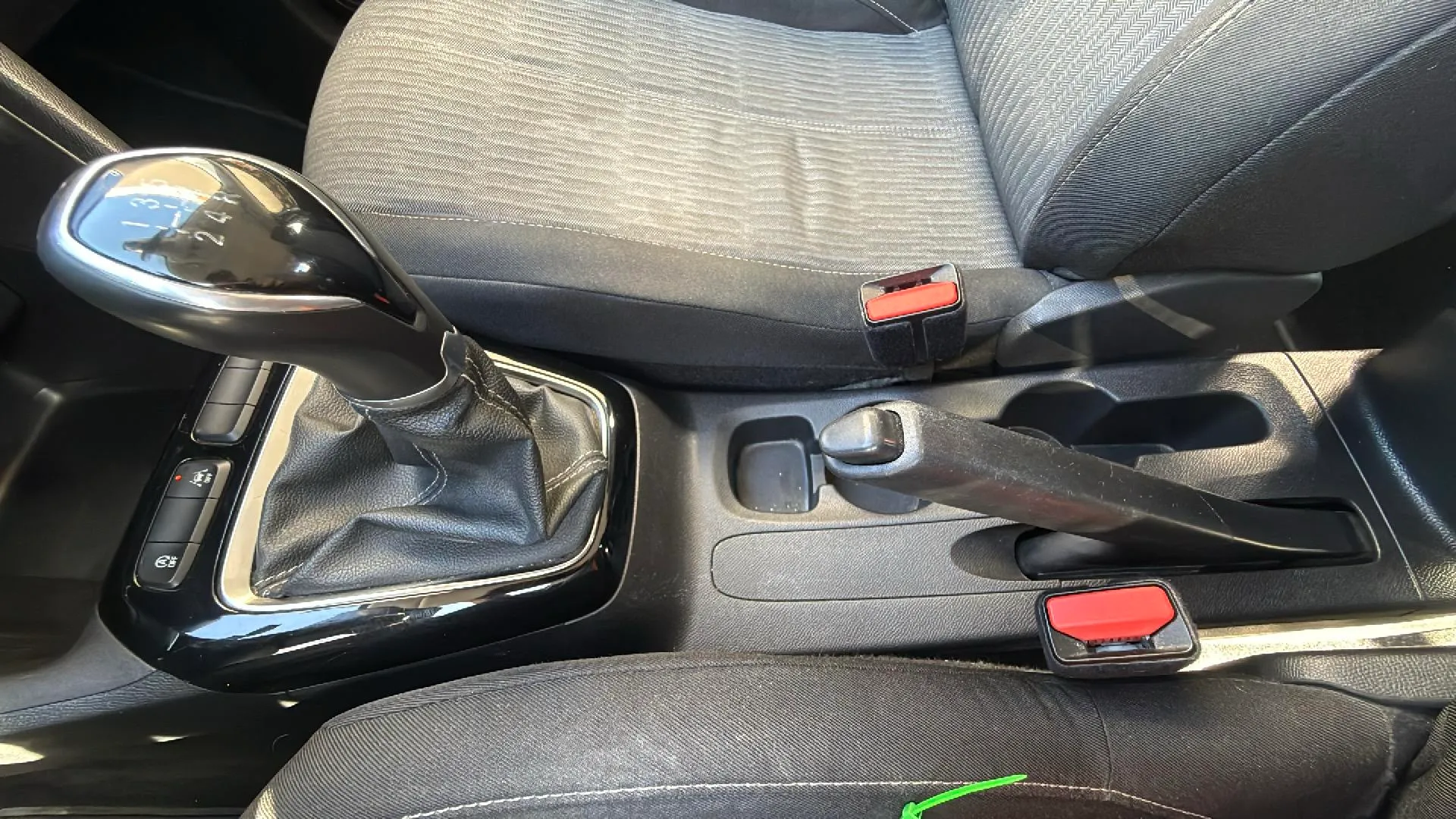 Opel Corsa 1.2 XEL Edition - foto 14