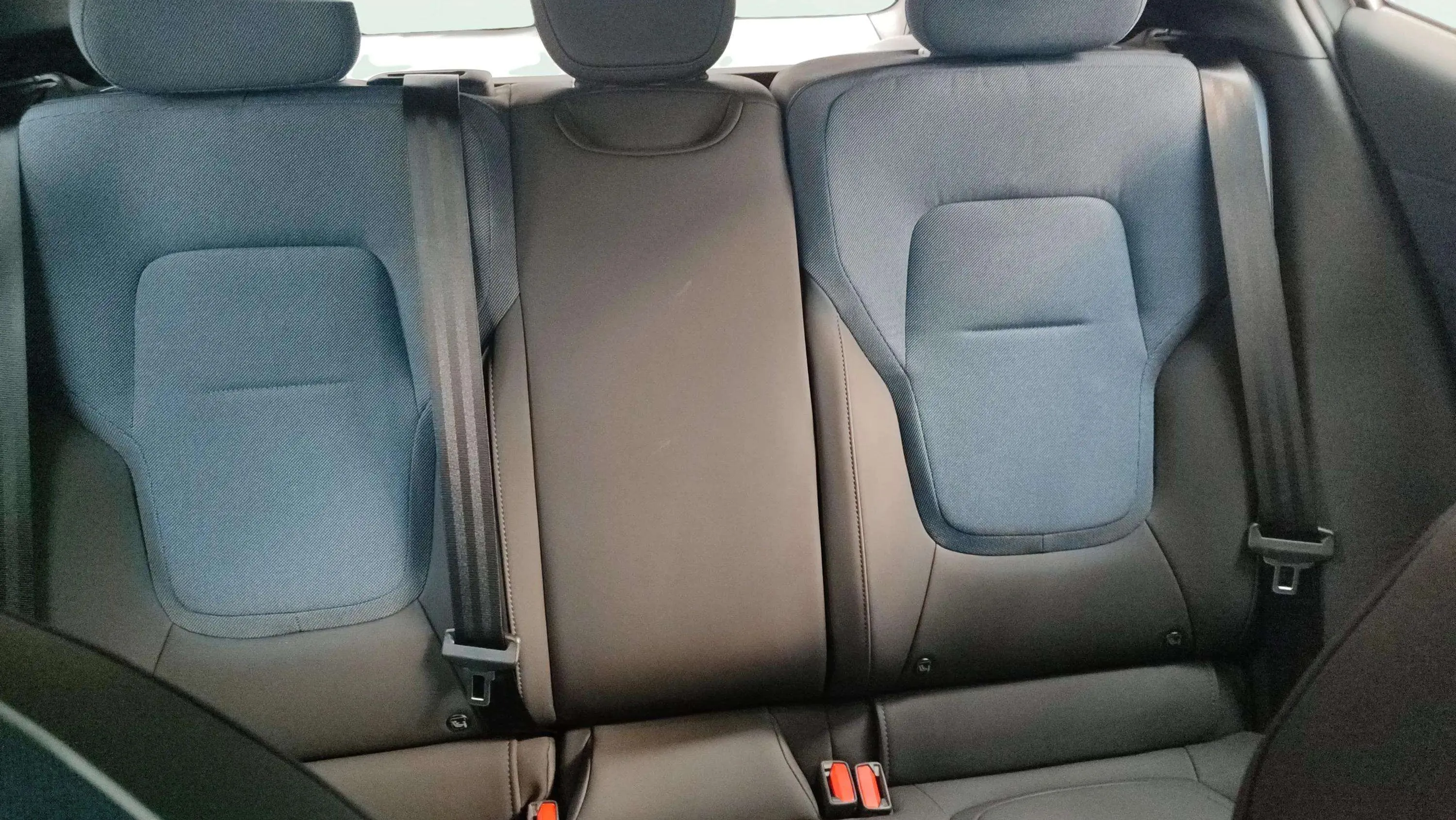 Volvo EX30 Single Motor Plus - foto 20