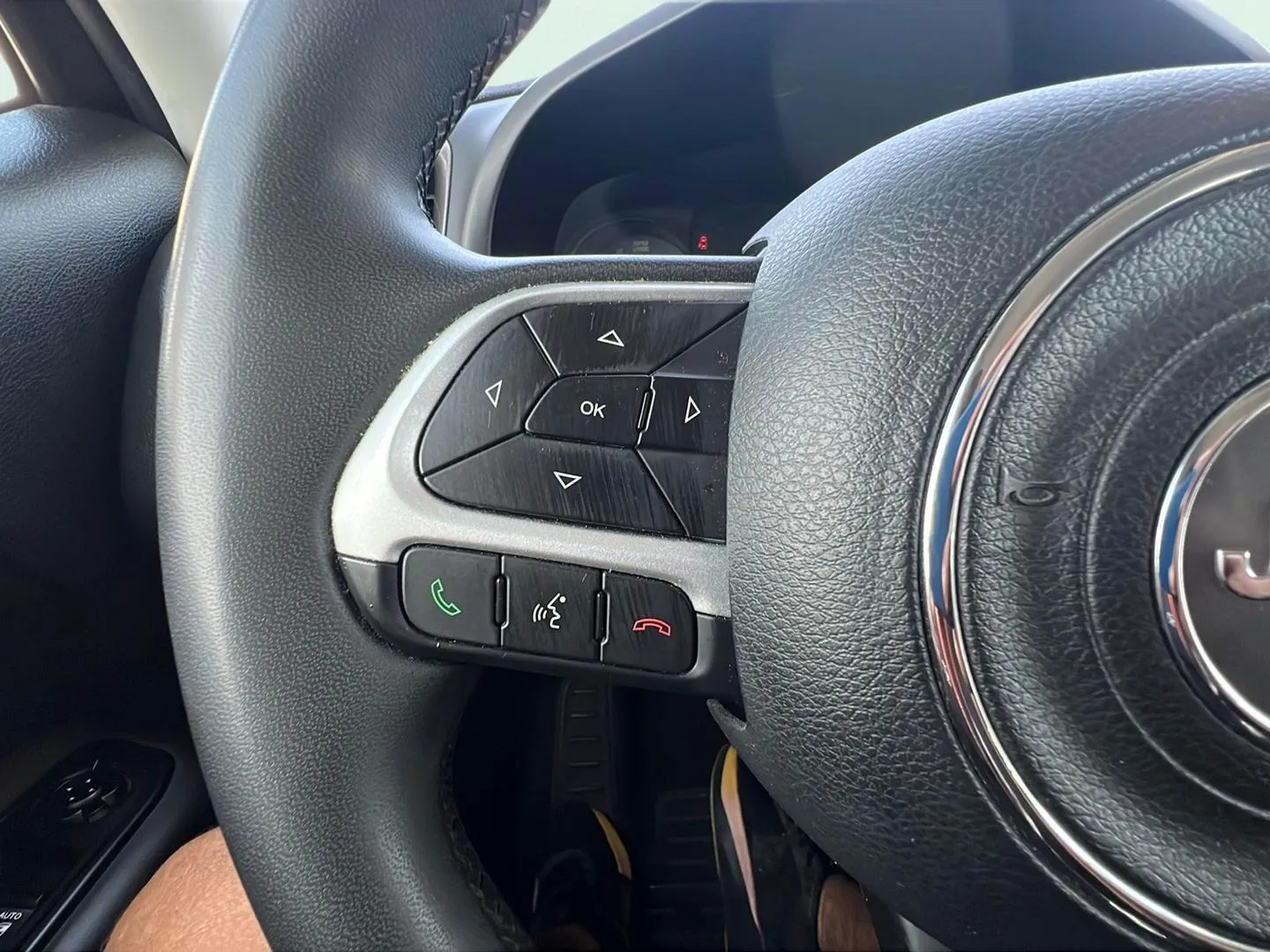 Jeep Renegade 4xe 1.3 PHEV Limited - foto 17