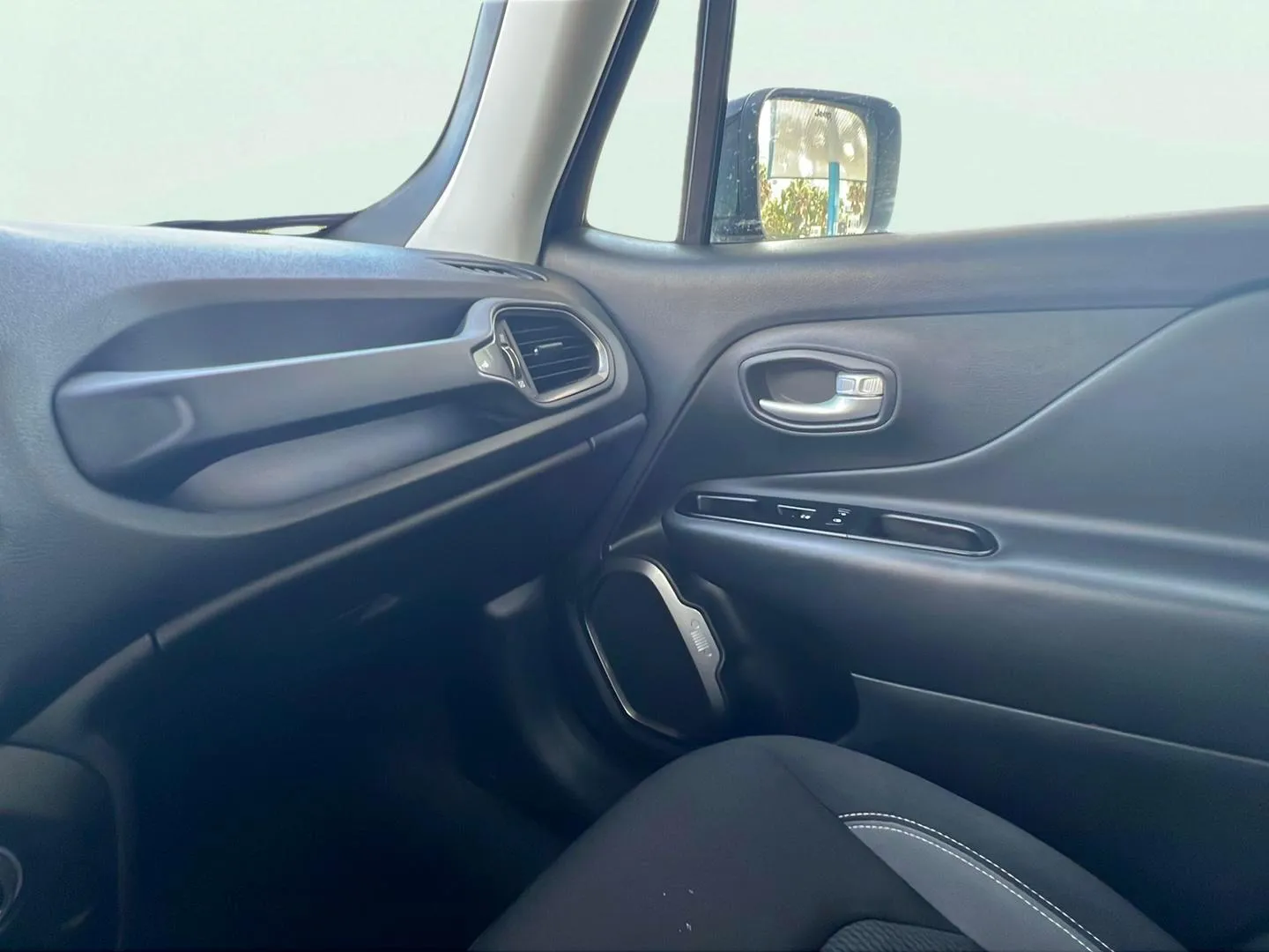Jeep Renegade 4xe 1.3 PHEV Limited - foto 21