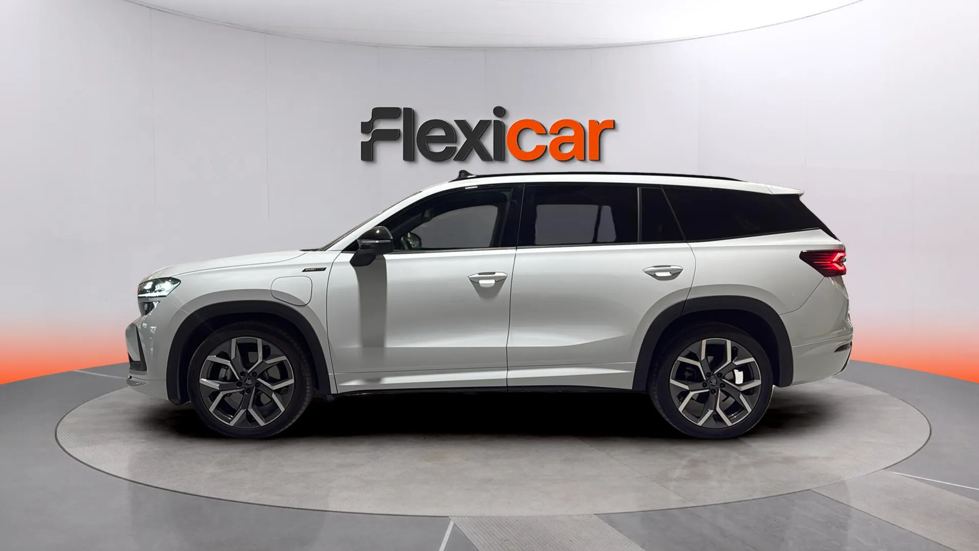 Škoda Kodiaq 1.5 TSI DSG PHEV Sportline - foto 4