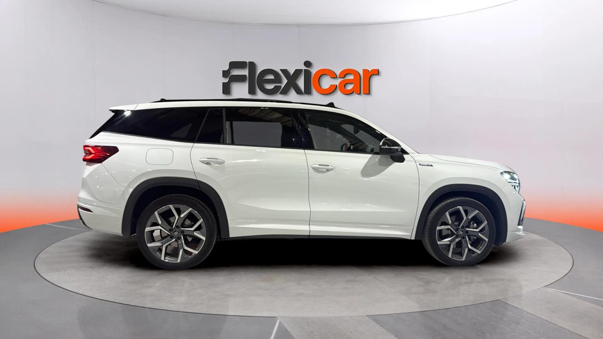 Škoda Kodiaq 1.5 TSI DSG PHEV Sportline - foto 8