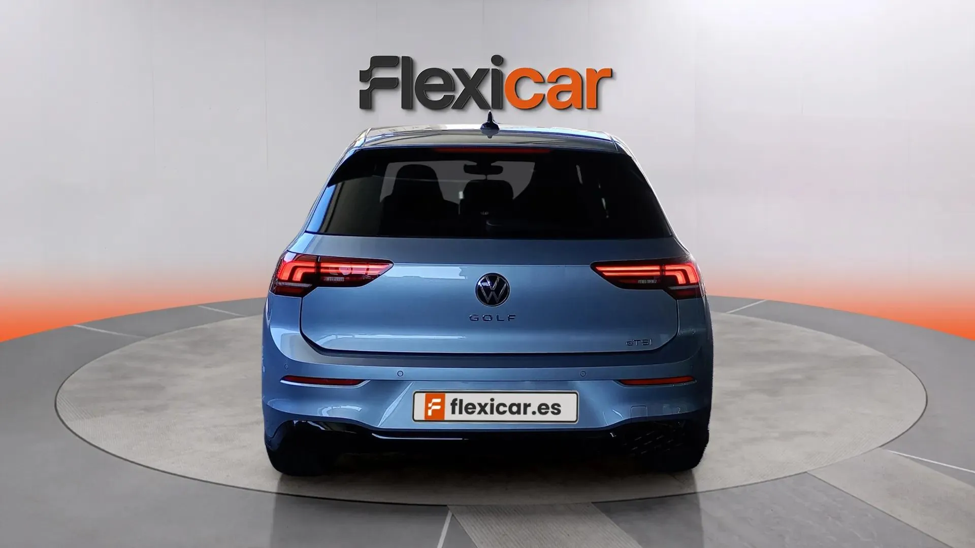 Volkswagen Golf R-Line 1.5 eTSI DSG - foto 5