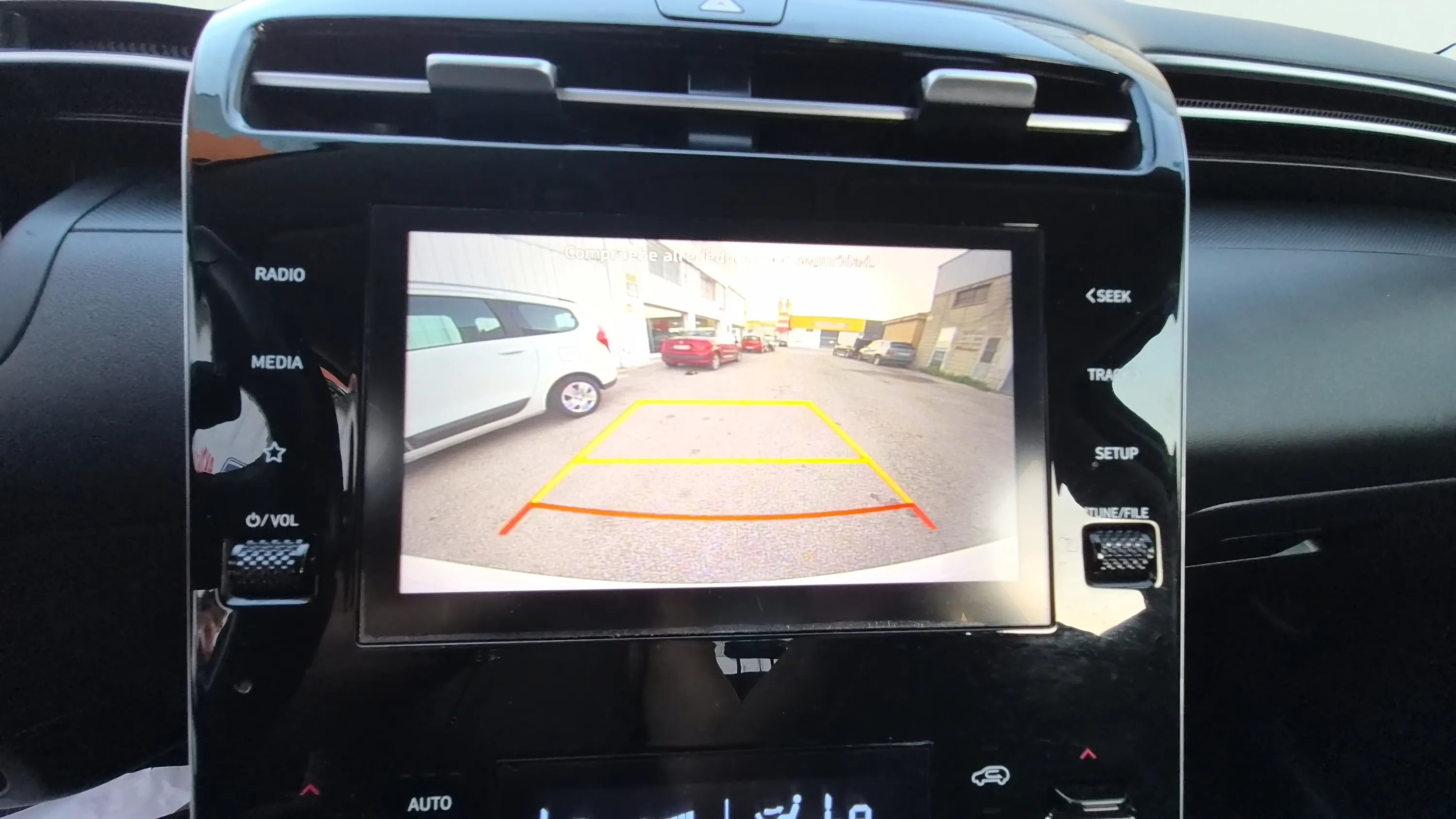Hyundai Tucson 1.6 T-GDi PHEV Maxx 4x4 - foto 10