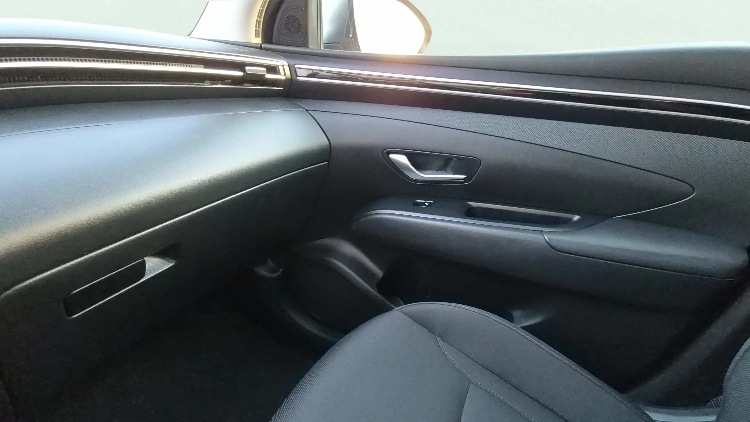 Hyundai Tucson 1.6 T-GDi PHEV Maxx 4x4 - foto 13