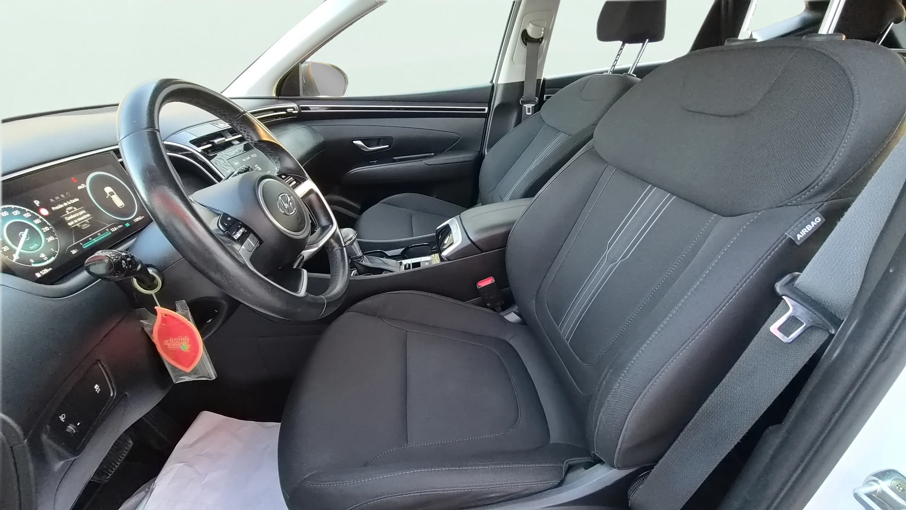 Hyundai Tucson 1.6 T-GDi PHEV Maxx 4x4 - foto 16