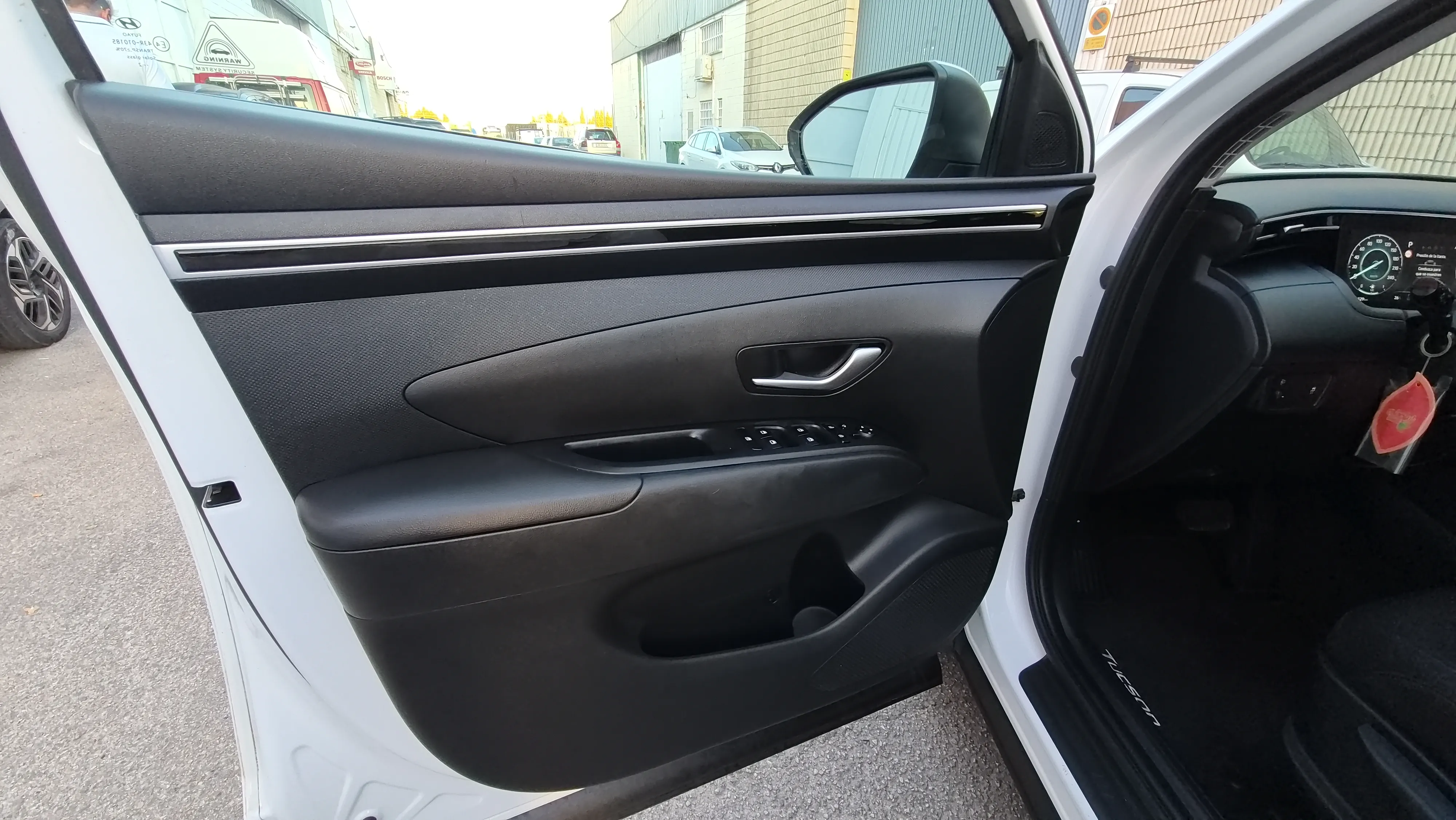 Hyundai Tucson 1.6 T-GDi PHEV Maxx 4x4 - foto 5