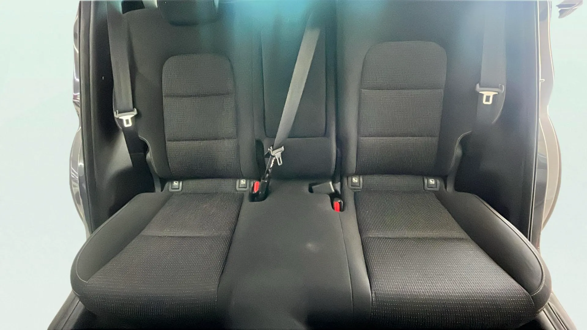 Kia Sportage 1.6 GDi Black Edition 4x2 - foto 14