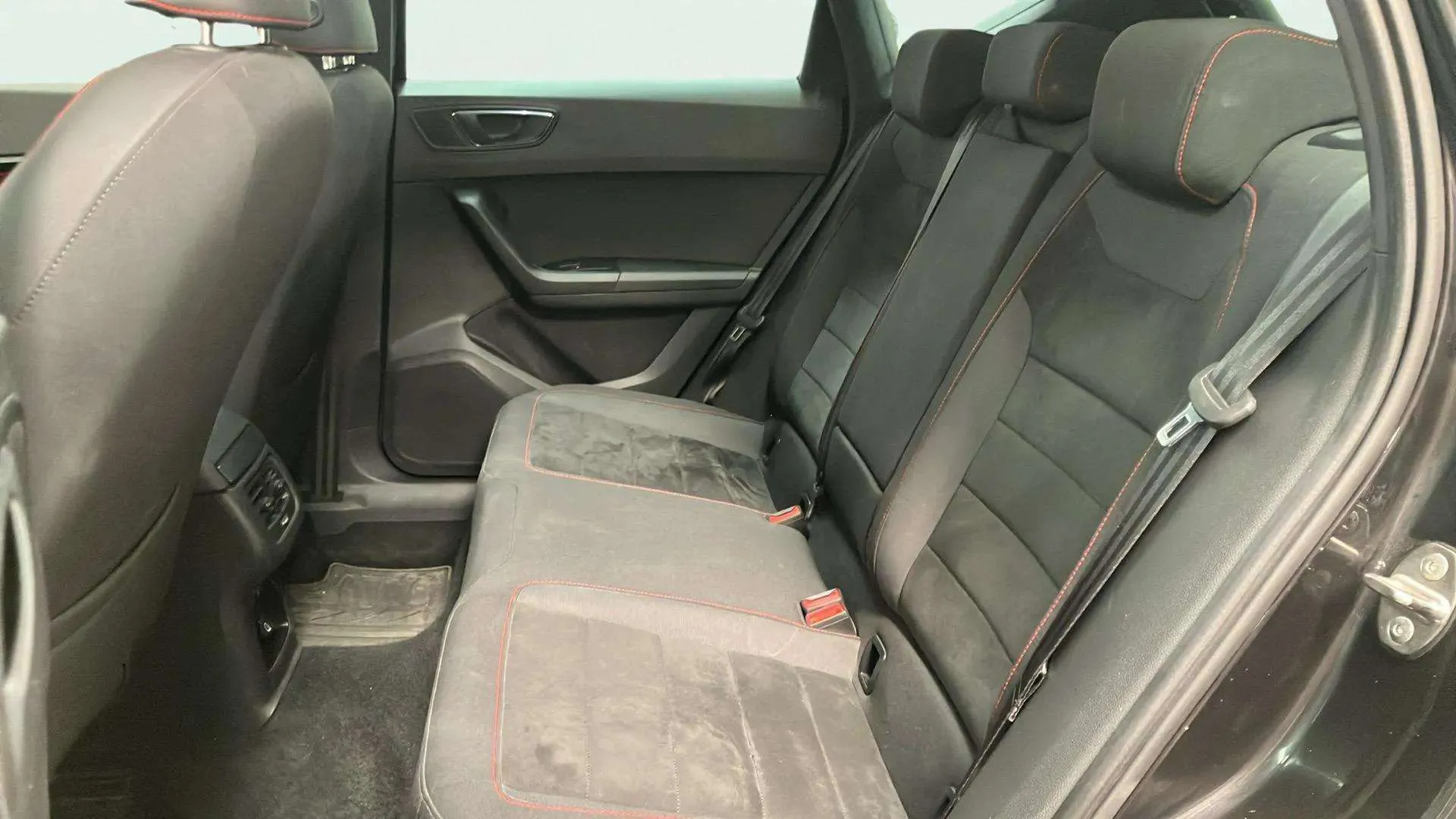 SEAT Ateca 1.5 TSI DSG FR - foto 12