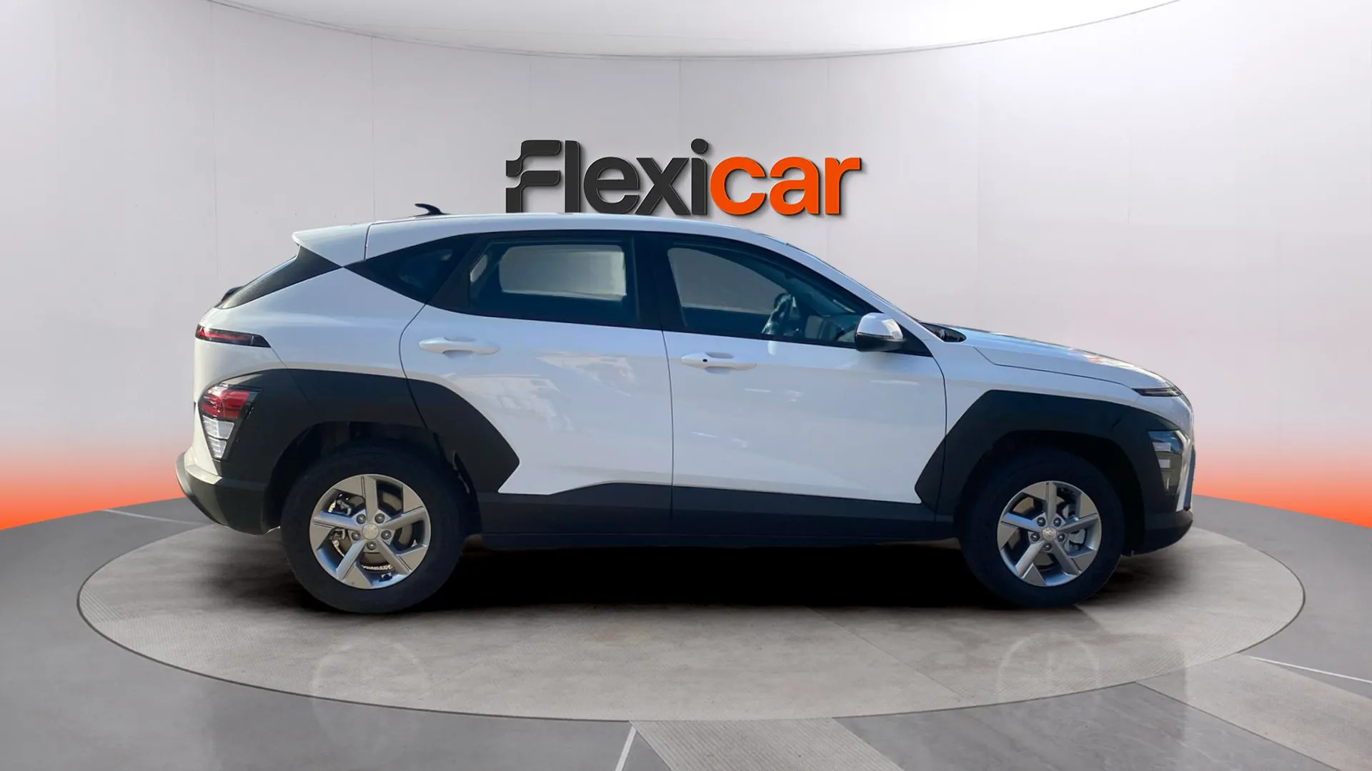 Hyundai Kona 1.6 GDI HEV Maxx DCT - foto 2