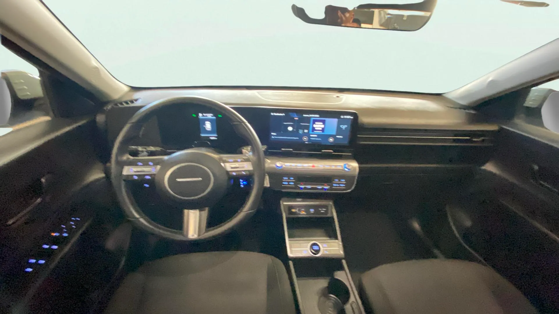 Hyundai Kona 1.6 GDI HEV Maxx DCT - foto 6