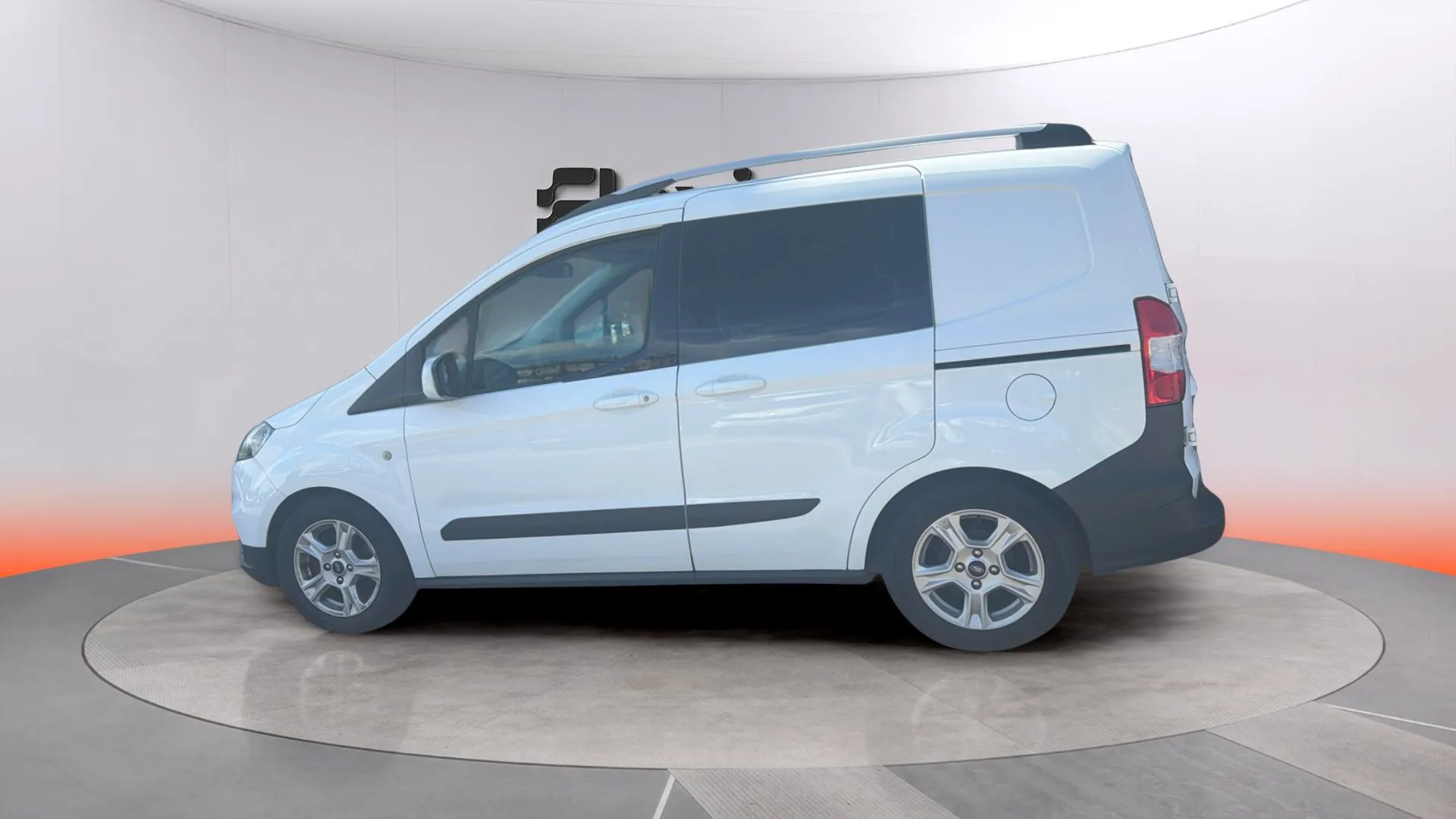 Ford Tourneo Courier 1.5 TDCi Trend - foto 6