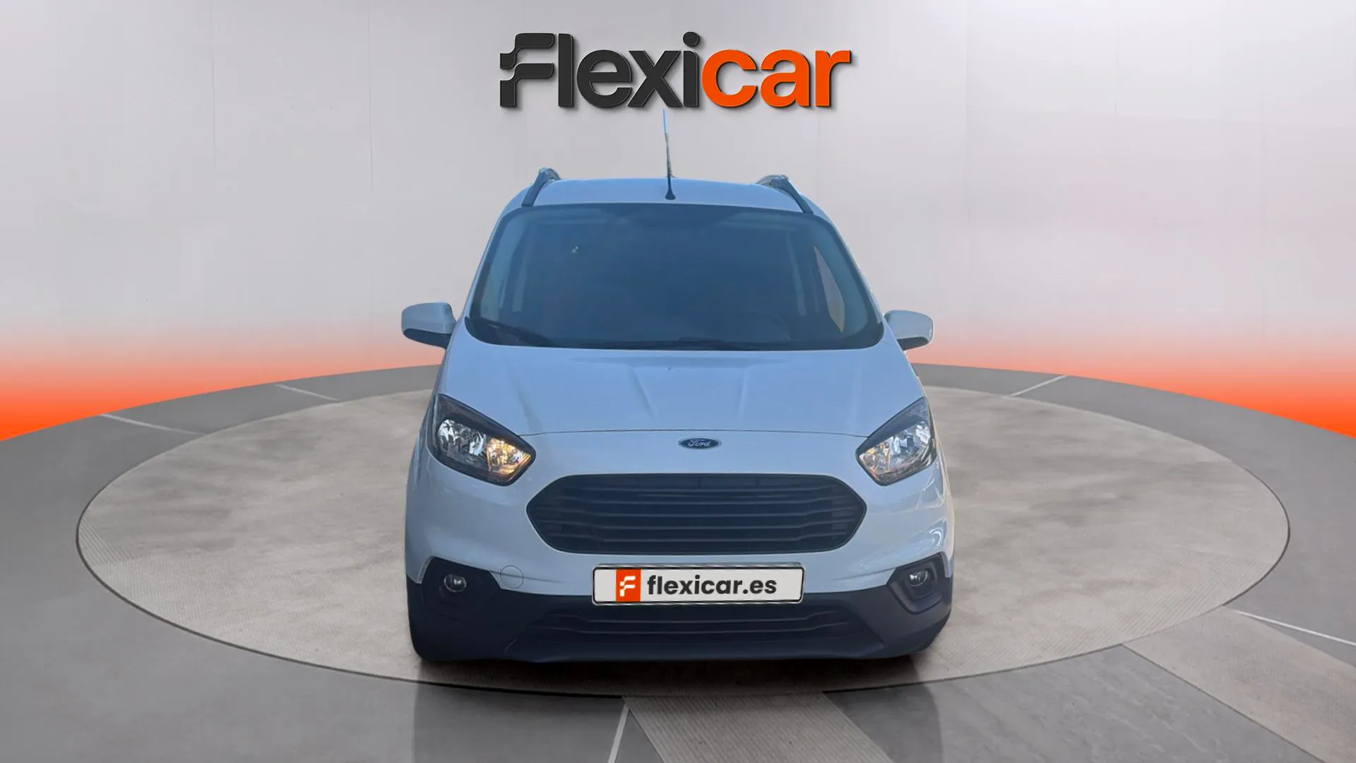 Ford Tourneo Courier 1.5 TDCi Trend - foto 2