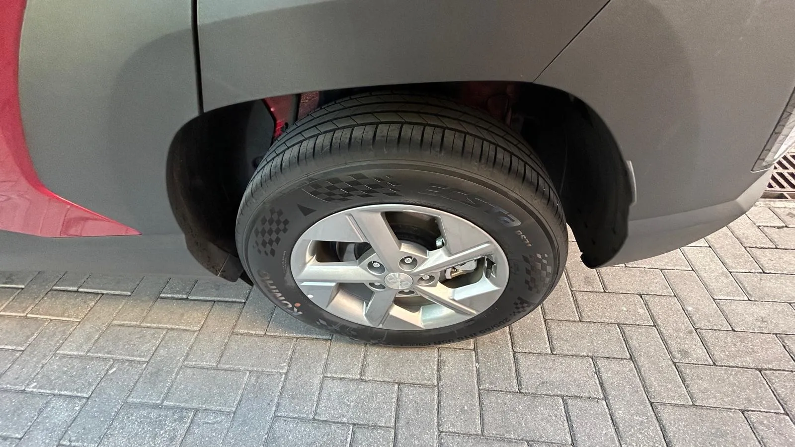 Hyundai Kona HEV 1.6GDI DT Maxx - foto 33
