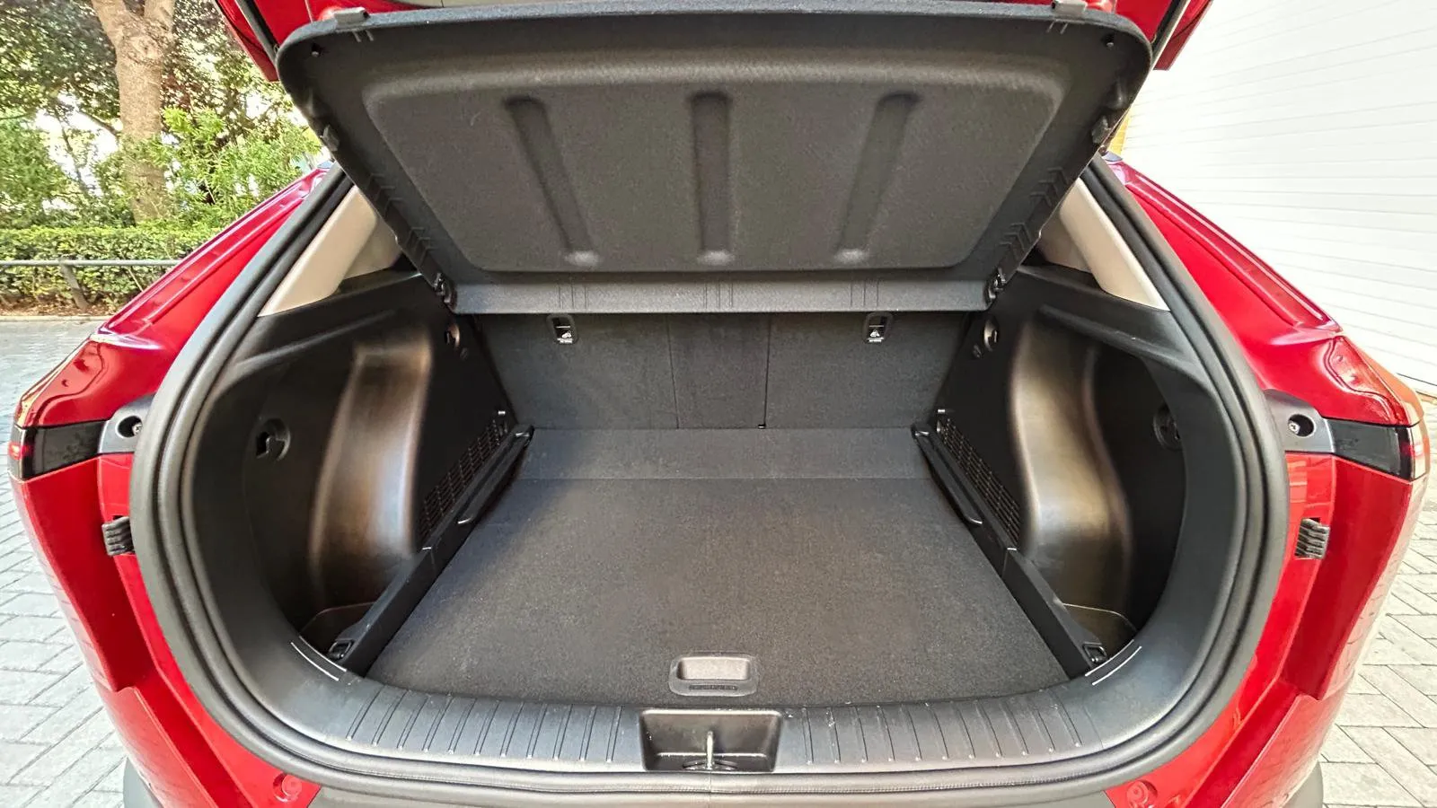 Hyundai Kona HEV 1.6GDI DT Maxx - foto 32