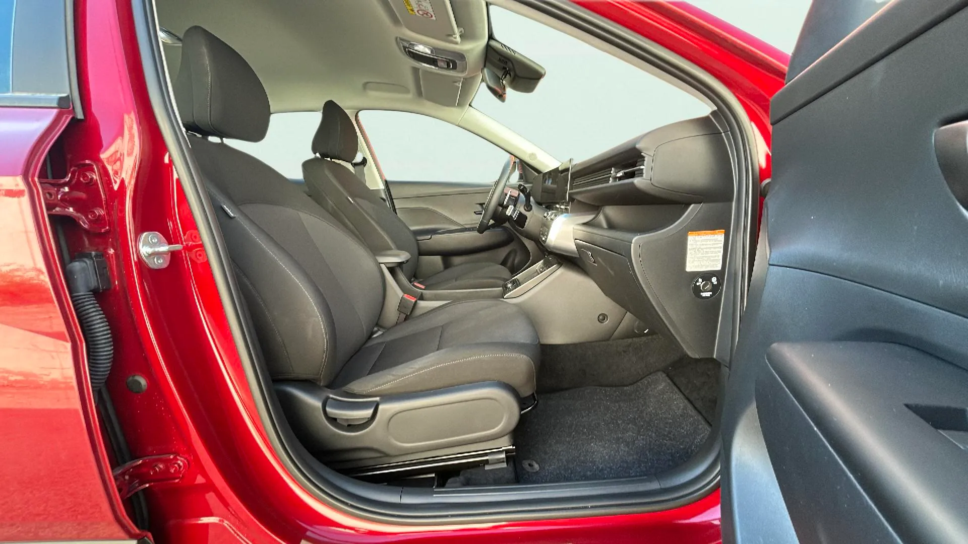 Hyundai Kona 1.6 GDI HEV Maxx DCT - foto 15
