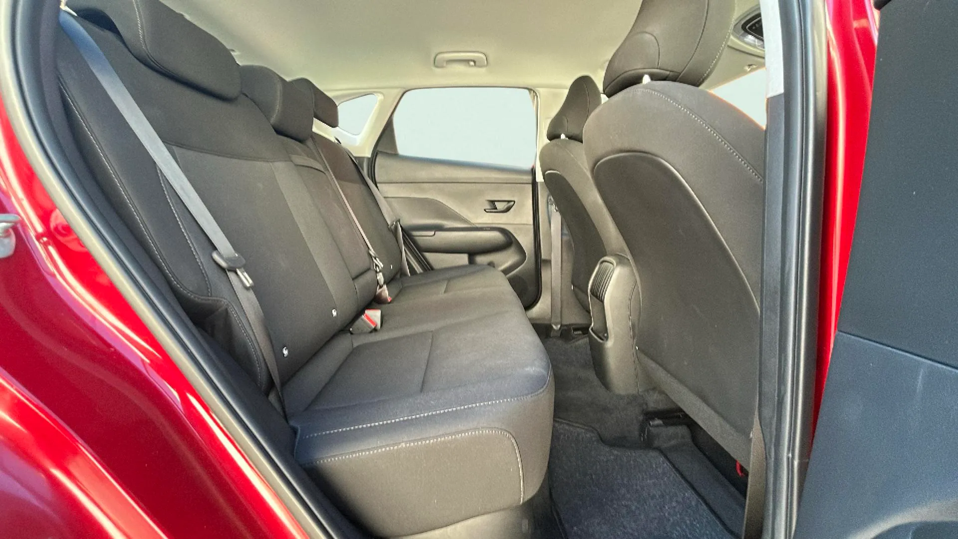Hyundai Kona 1.6 GDI HEV Maxx DCT - foto 16