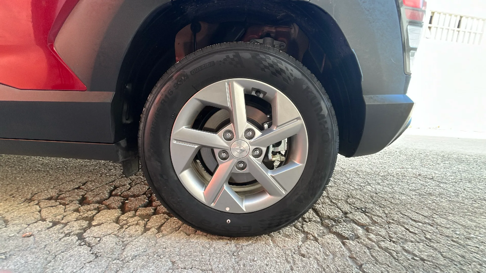 Hyundai Kona 1.6 GDI HEV Maxx DCT - foto 18