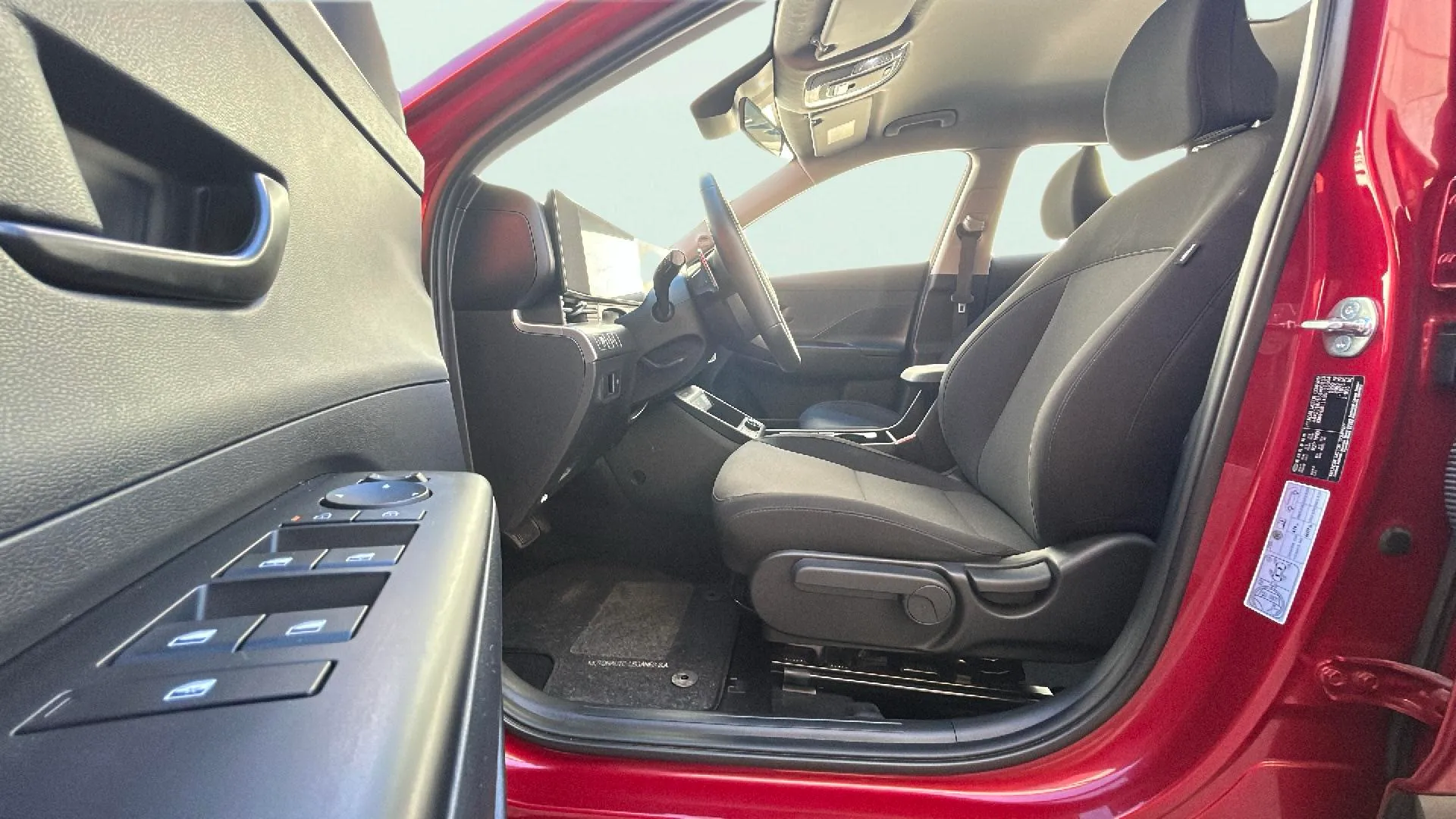 Hyundai Kona 1.6 GDI HEV Maxx DCT - foto 14