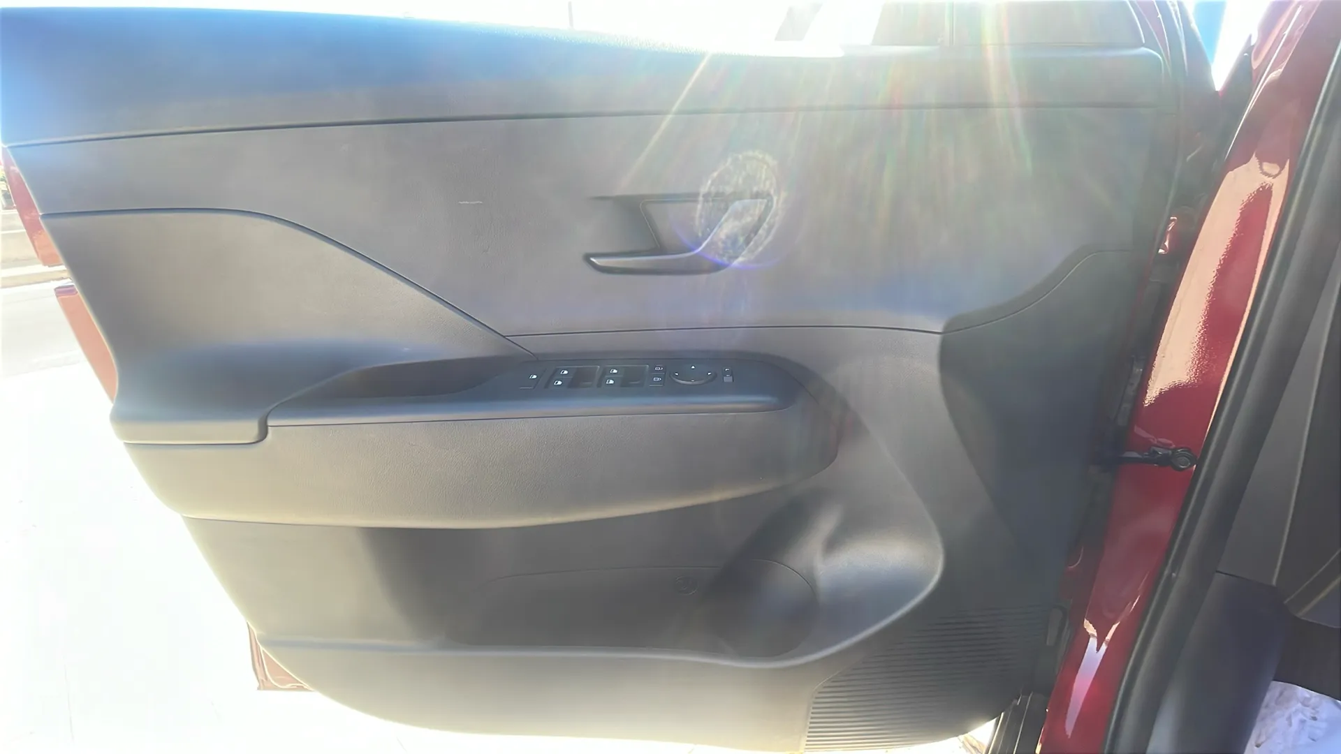 Hyundai Kona 1.6 GDI HEV Maxx DCT - foto 19