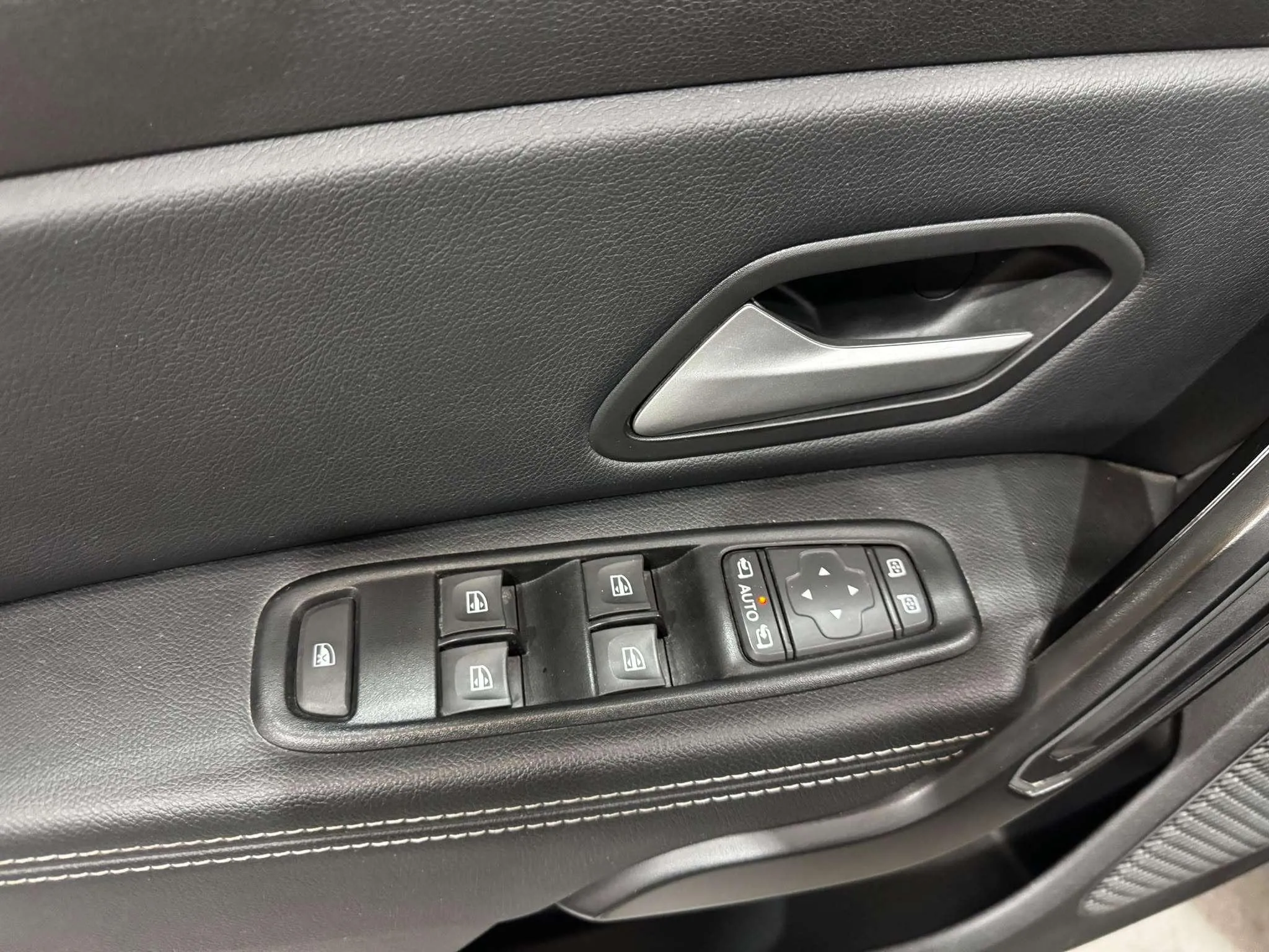 Dacia Duster Journey Go TCe 4x2 - foto 17