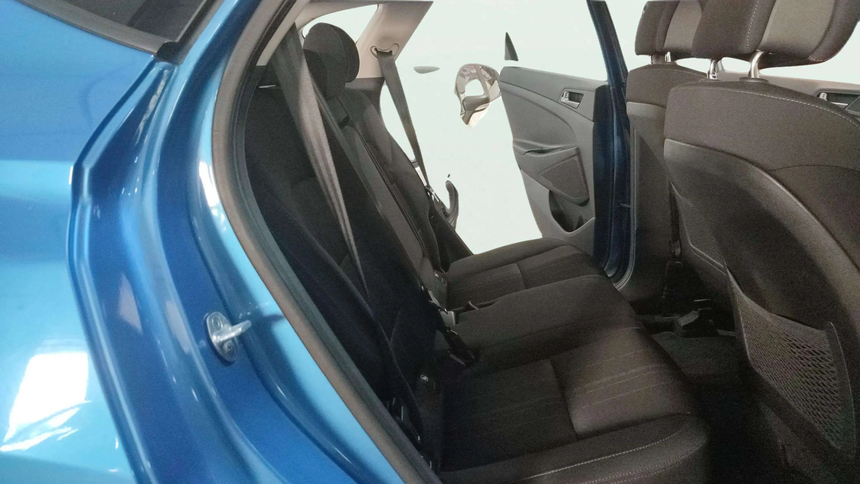 Hyundai Tucson 1.6 GDi BlueDrive Klass 4x2 - foto 12