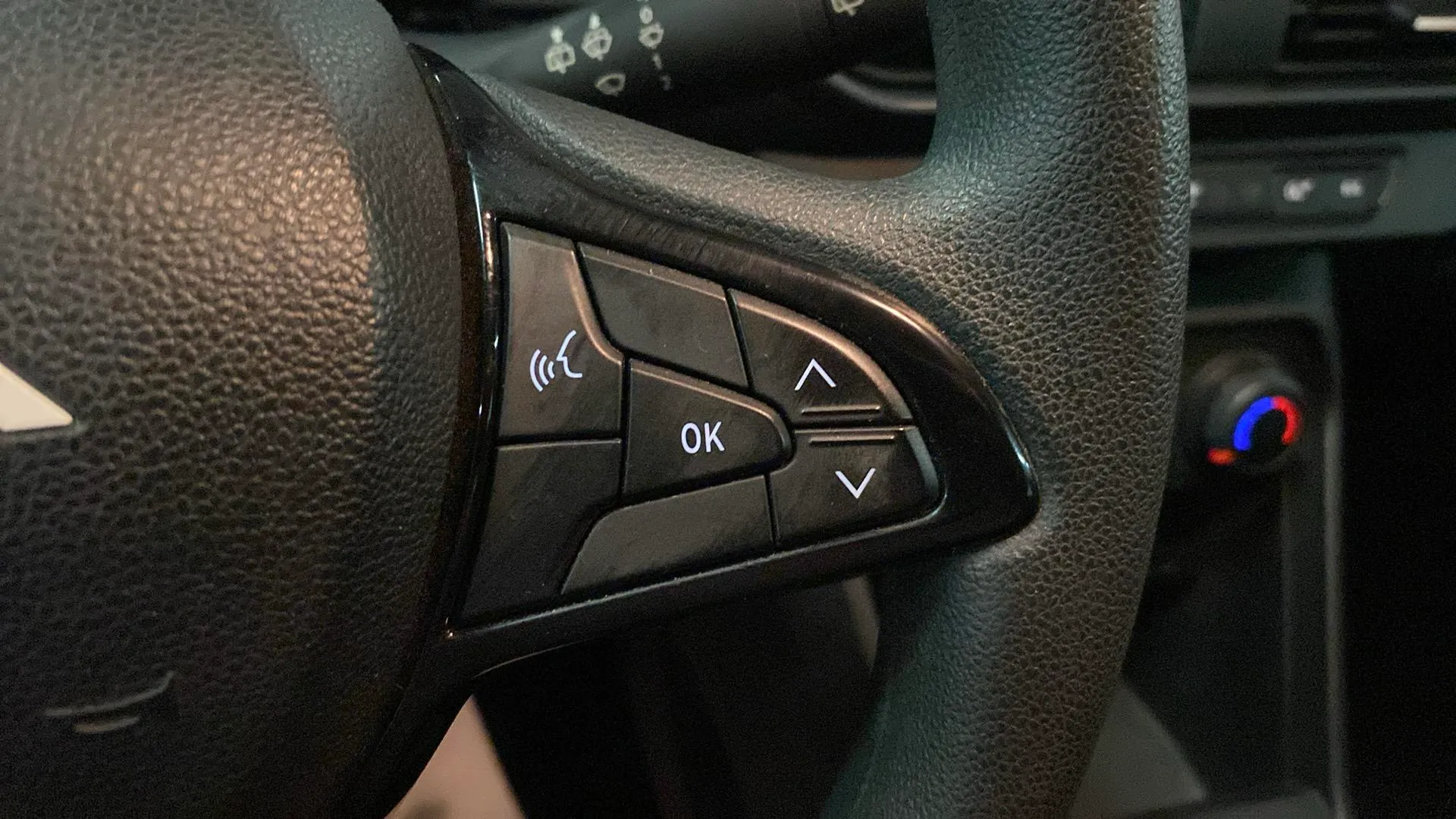 Dacia Sandero Expression TCe - foto 12