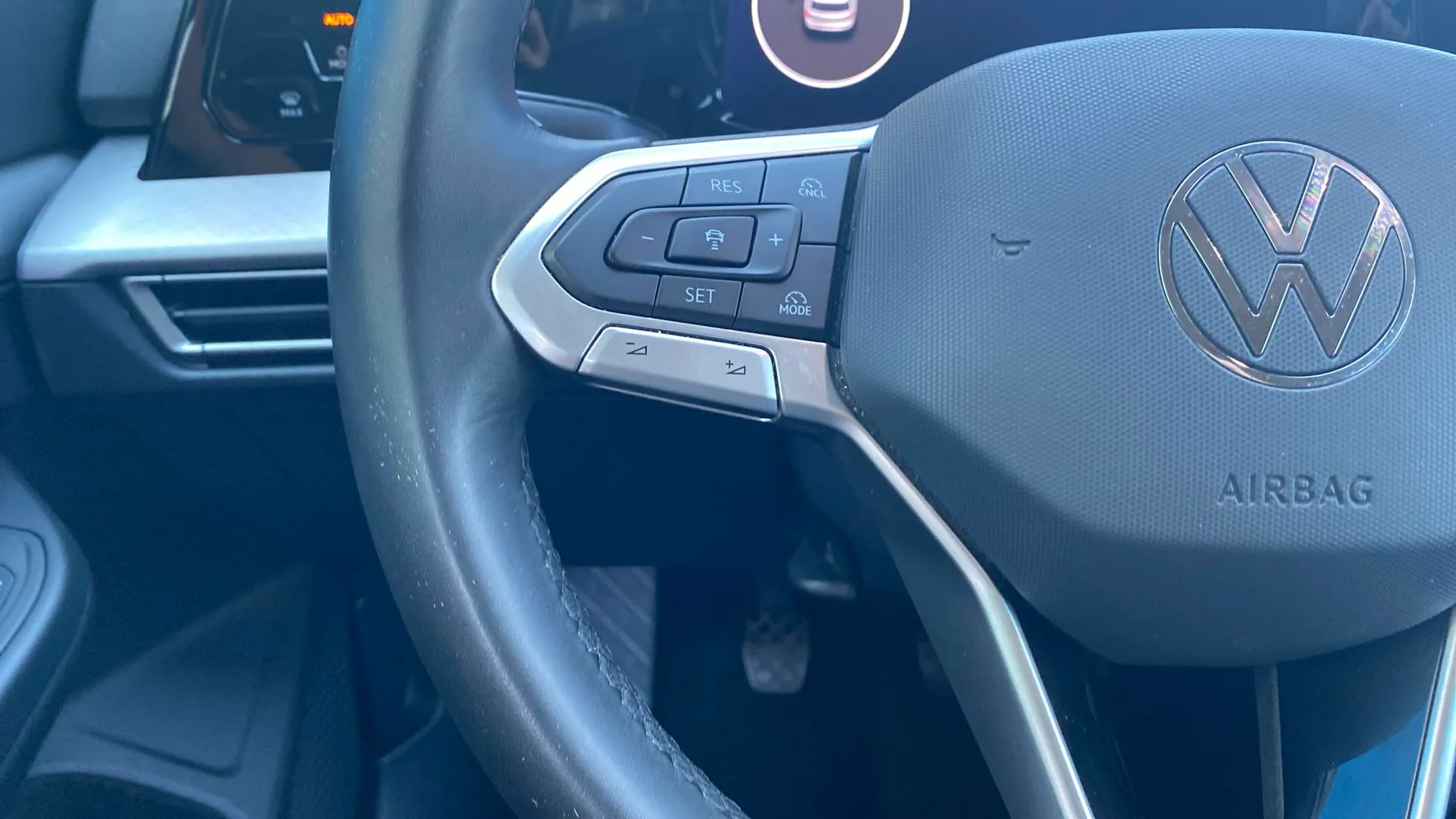 Volkswagen Golf 1.5 TSI - foto 14