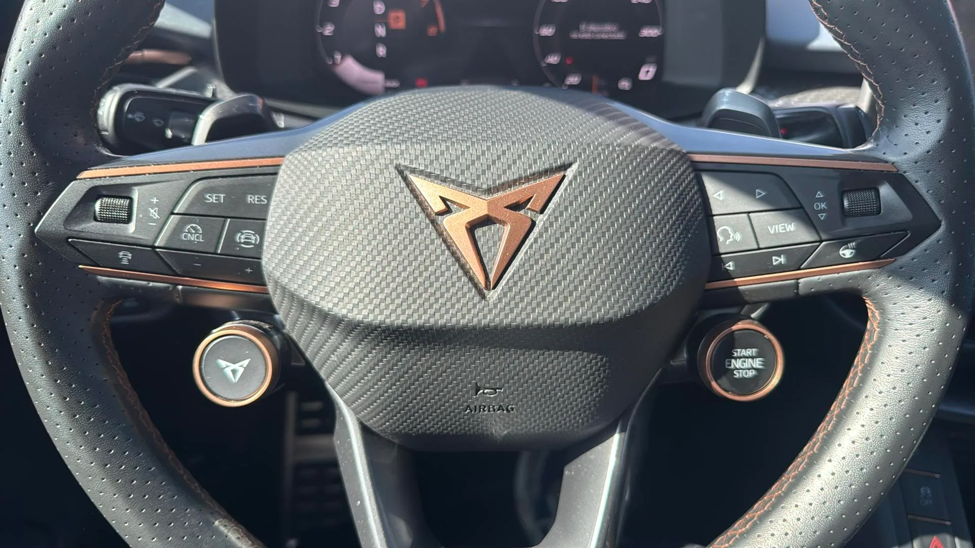 Cupra Terramar 1.5 eTSI DSG - foto 24