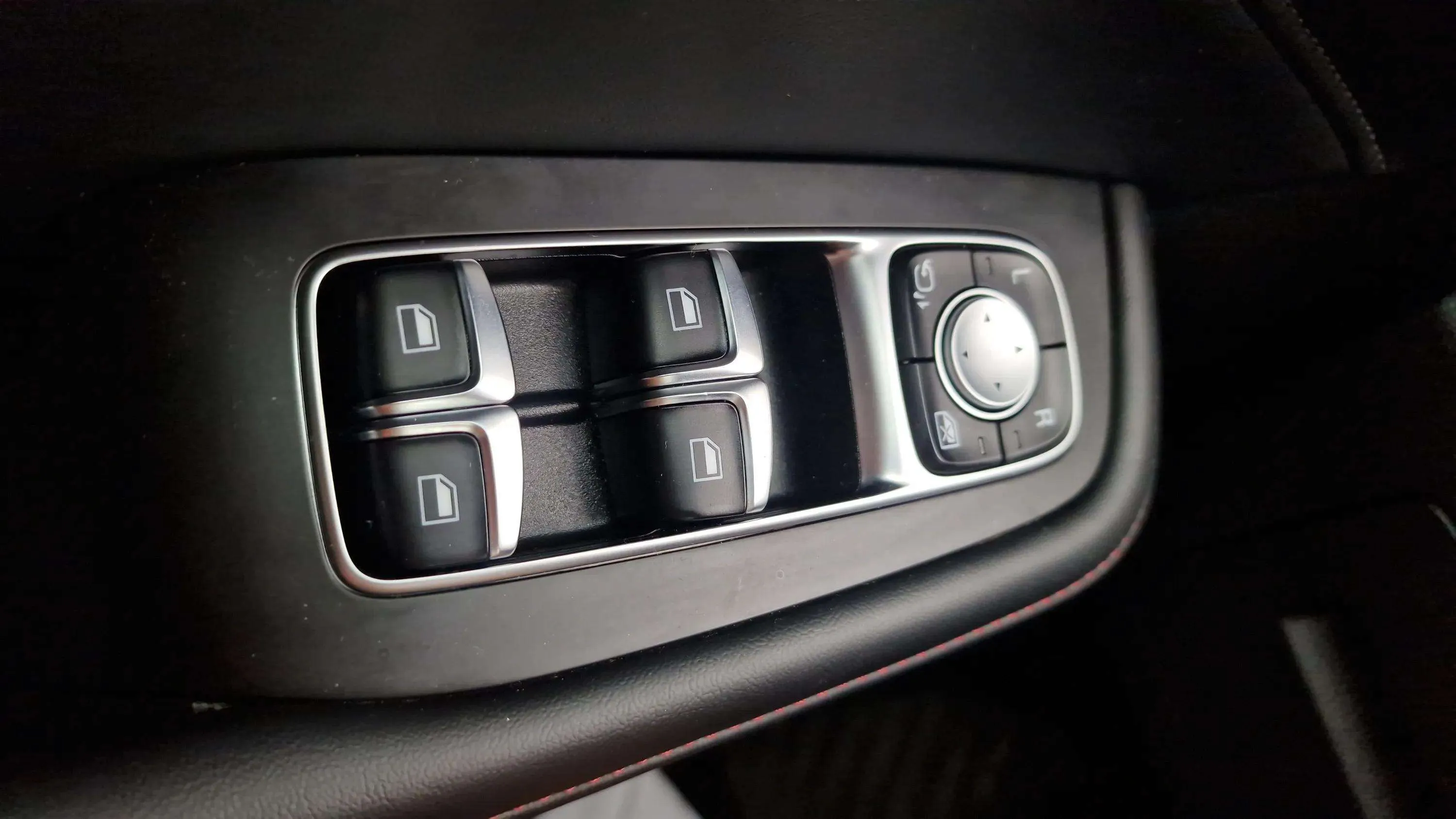 MG HS 1.5T Luxury - foto 19