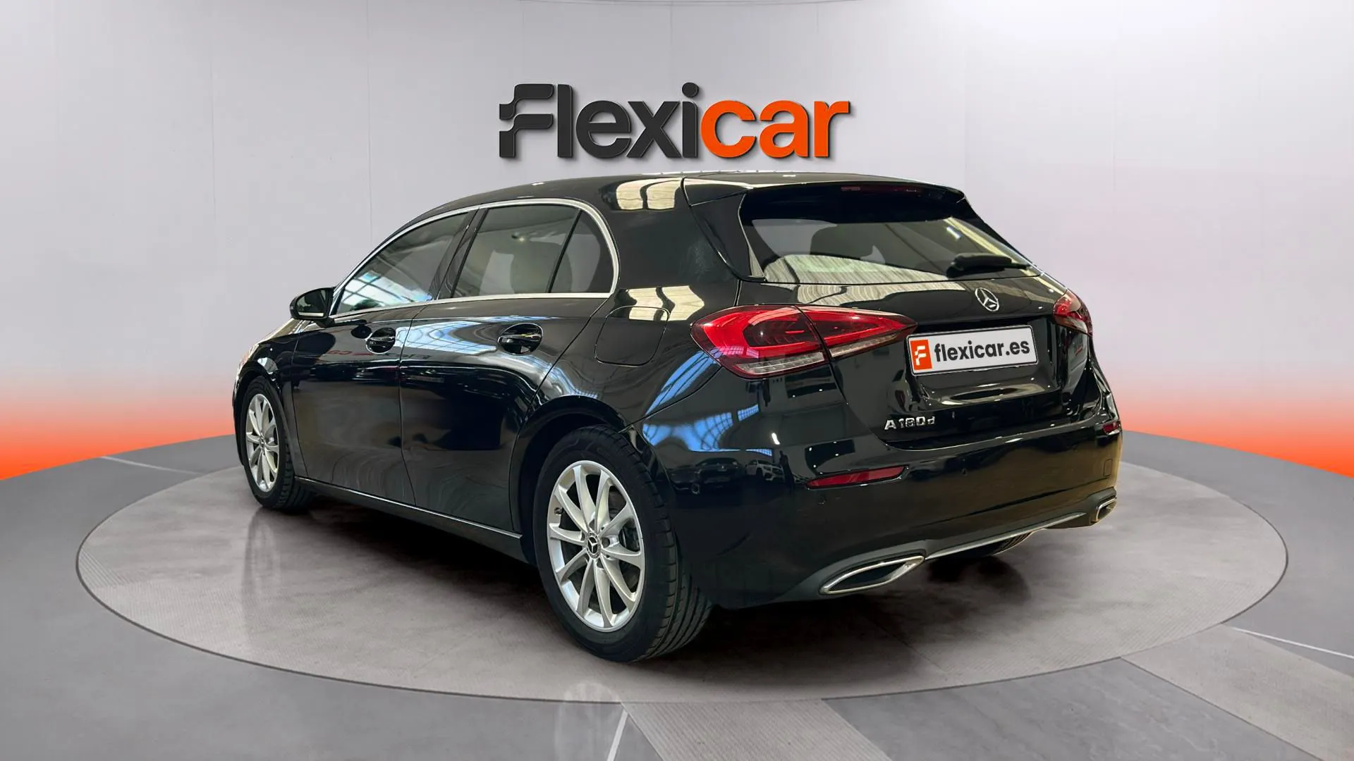 Mercedes-Benz Clase A A 180 d - foto 4