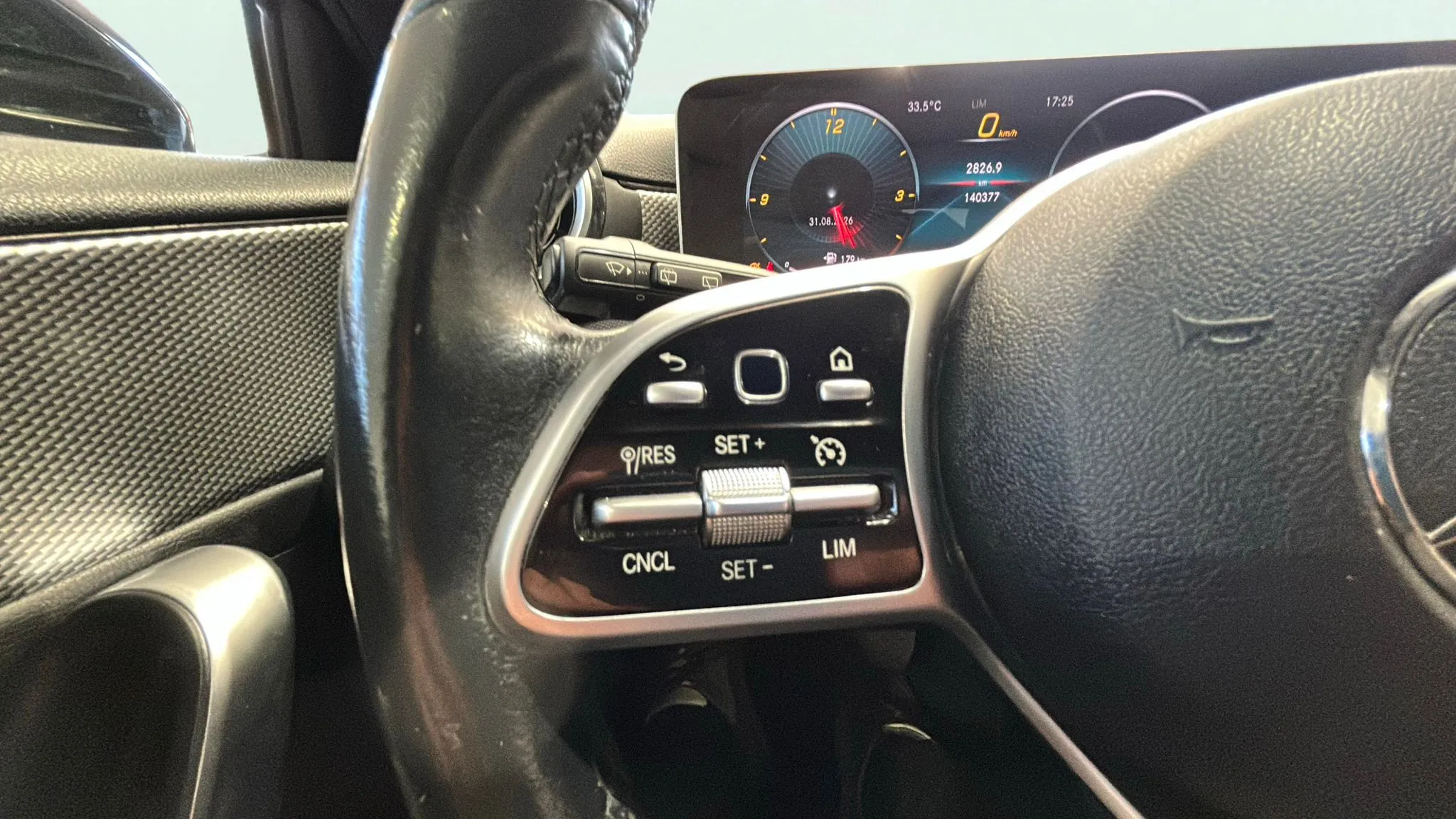 Mercedes-Benz Clase A A 180 d - foto 19