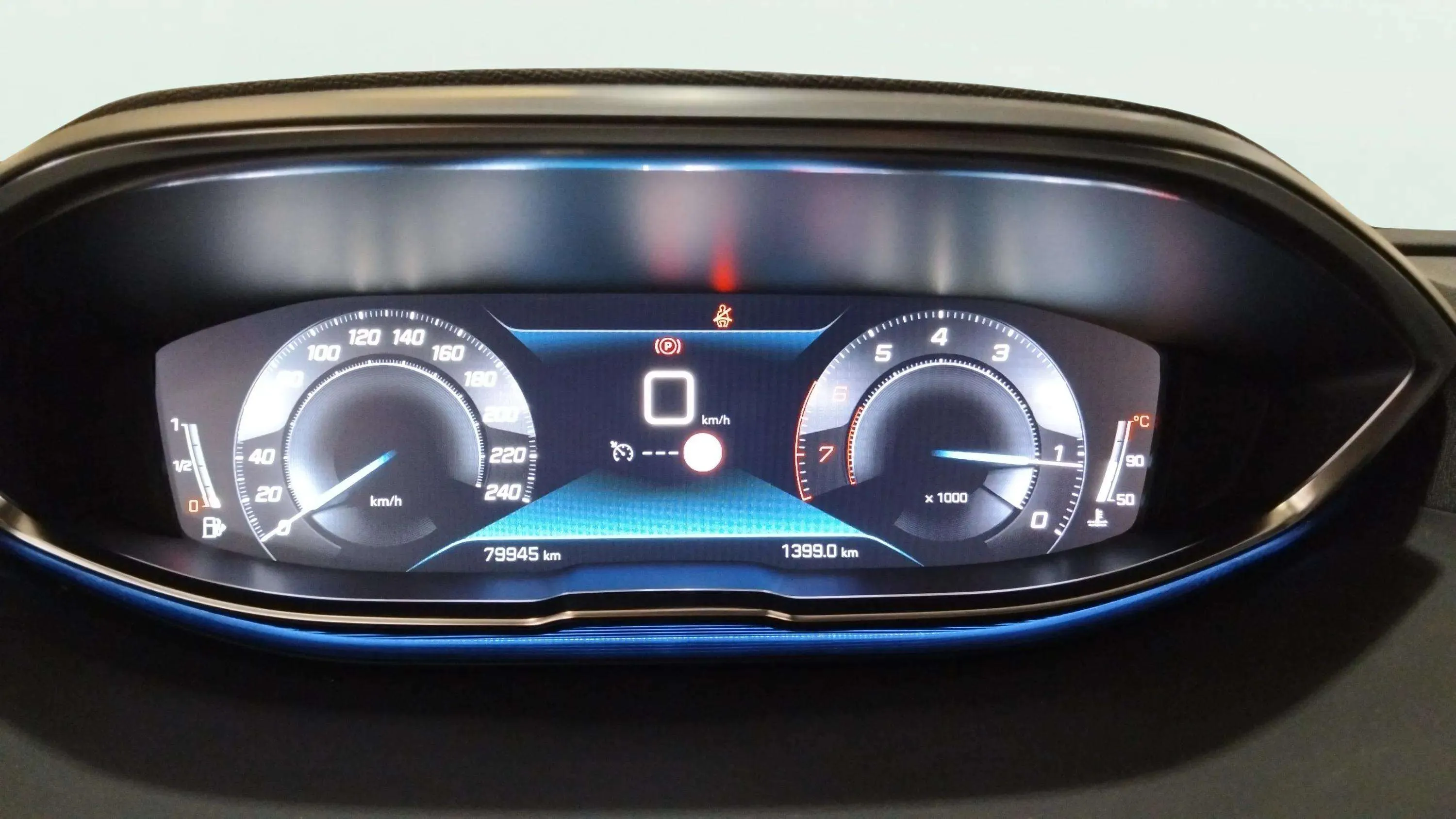 Peugeot 5008 1.2 PureTech Allure Pack - foto 9