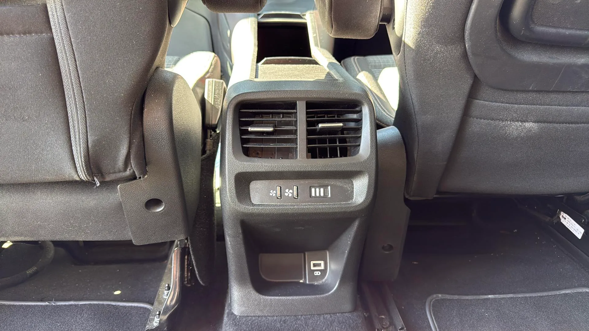 Peugeot Rifter GT Standard BlueHDi - foto 22