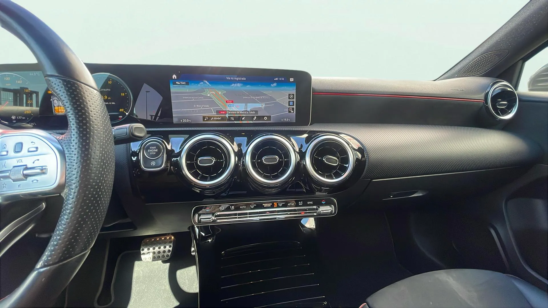 Mercedes-Benz Clase A A 180 d - foto 11