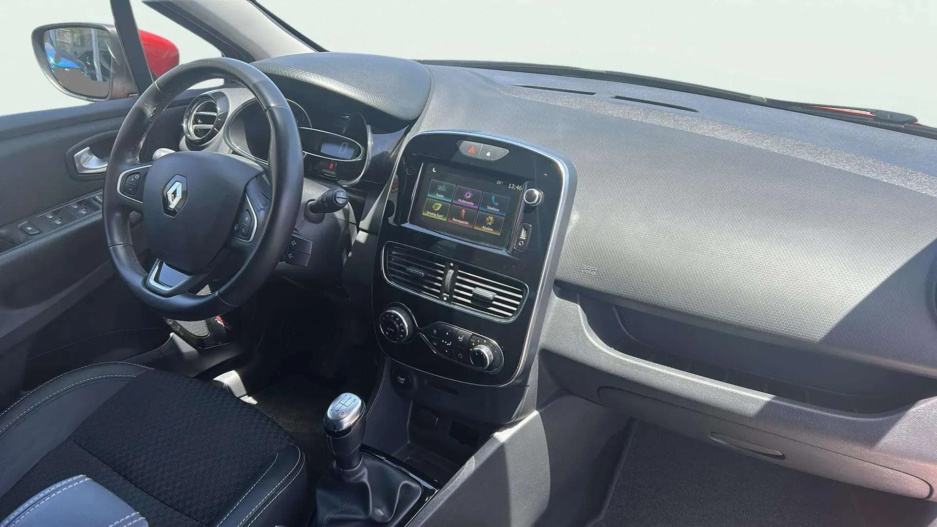 Renault Clio Intens TCe - foto 17