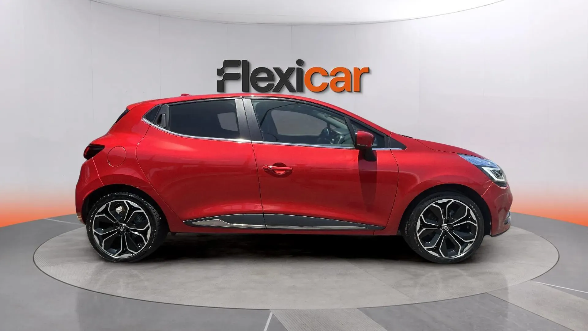 Renault Clio Intens TCe - foto 3