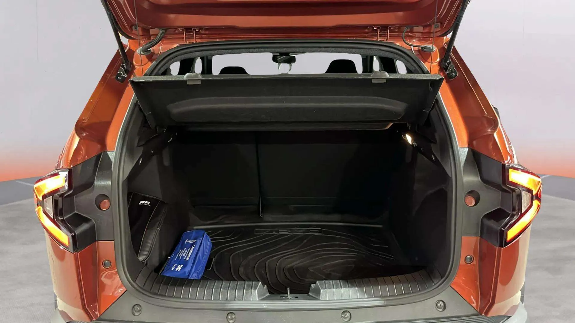Dacia Duster Extreme Eco-G 120 4x2 - foto 27