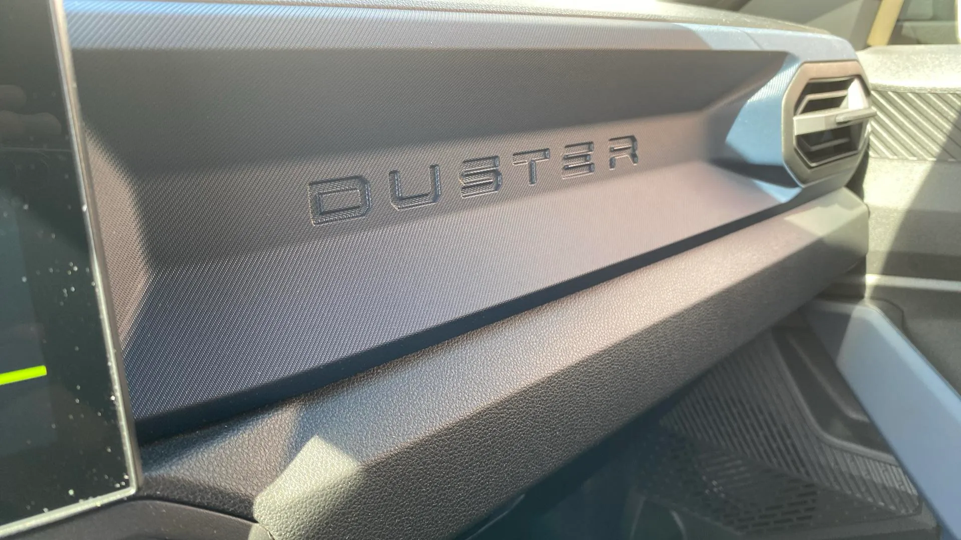 Dacia Duster Expression Hybrid 4x2 - foto 22