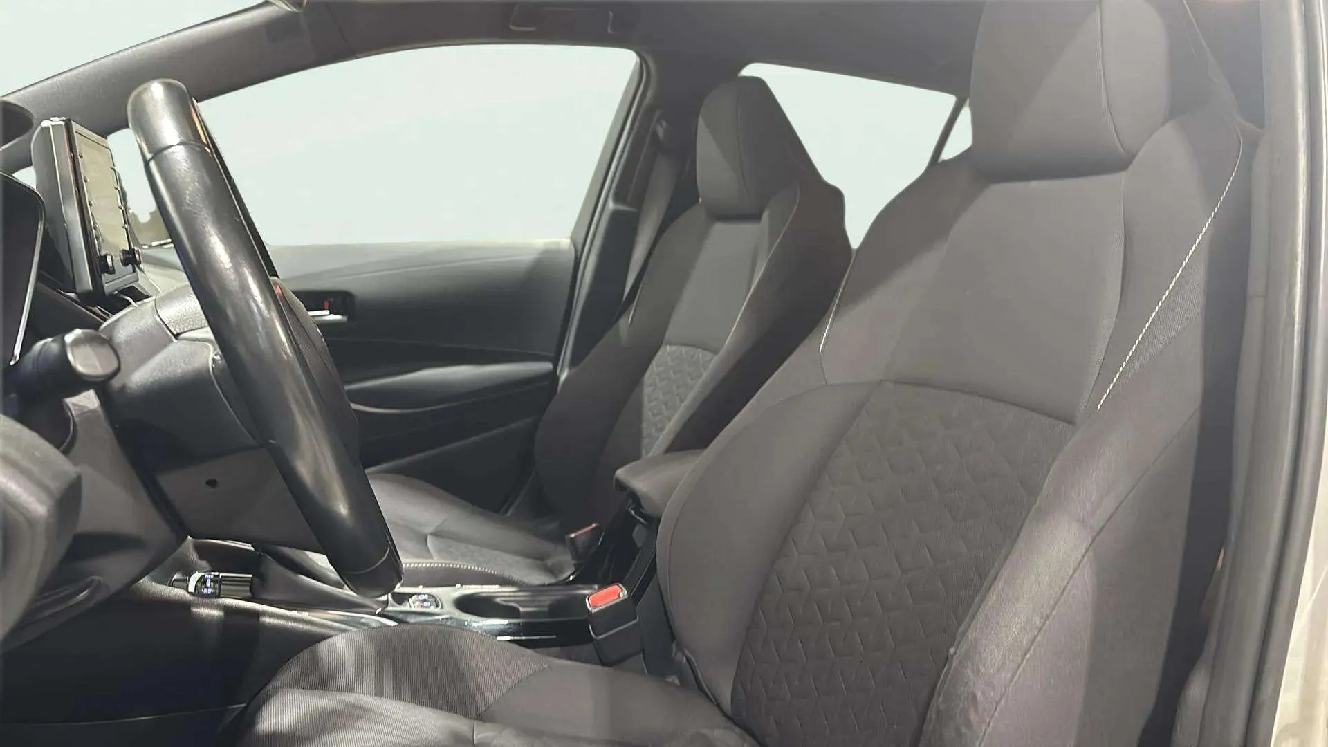 Toyota Corolla 1.8 125H Active Tech E-CVT TOU Sport - foto 20