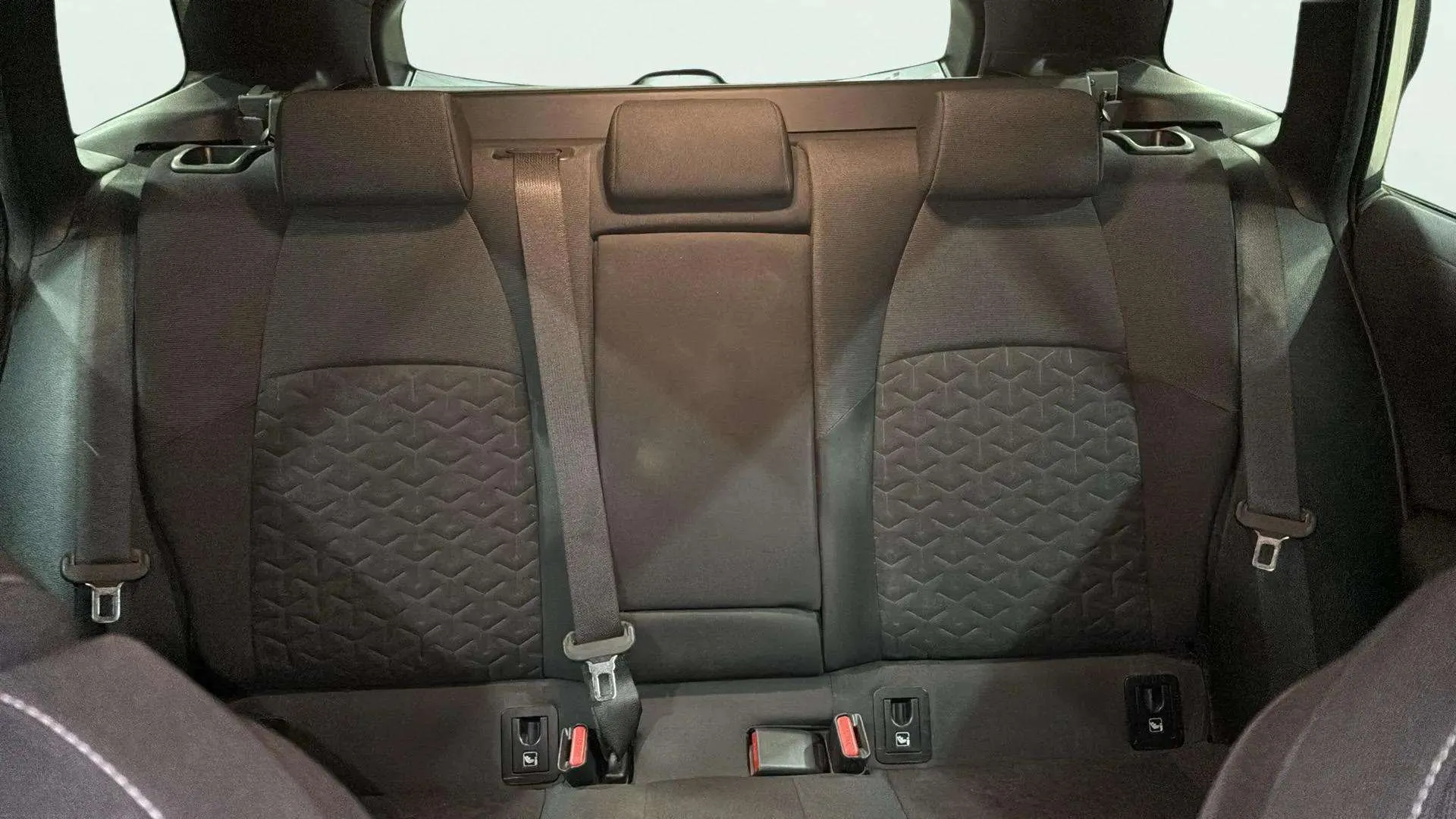 Toyota Corolla 1.8 125H Active Tech E-CVT TOU Sport - foto 24